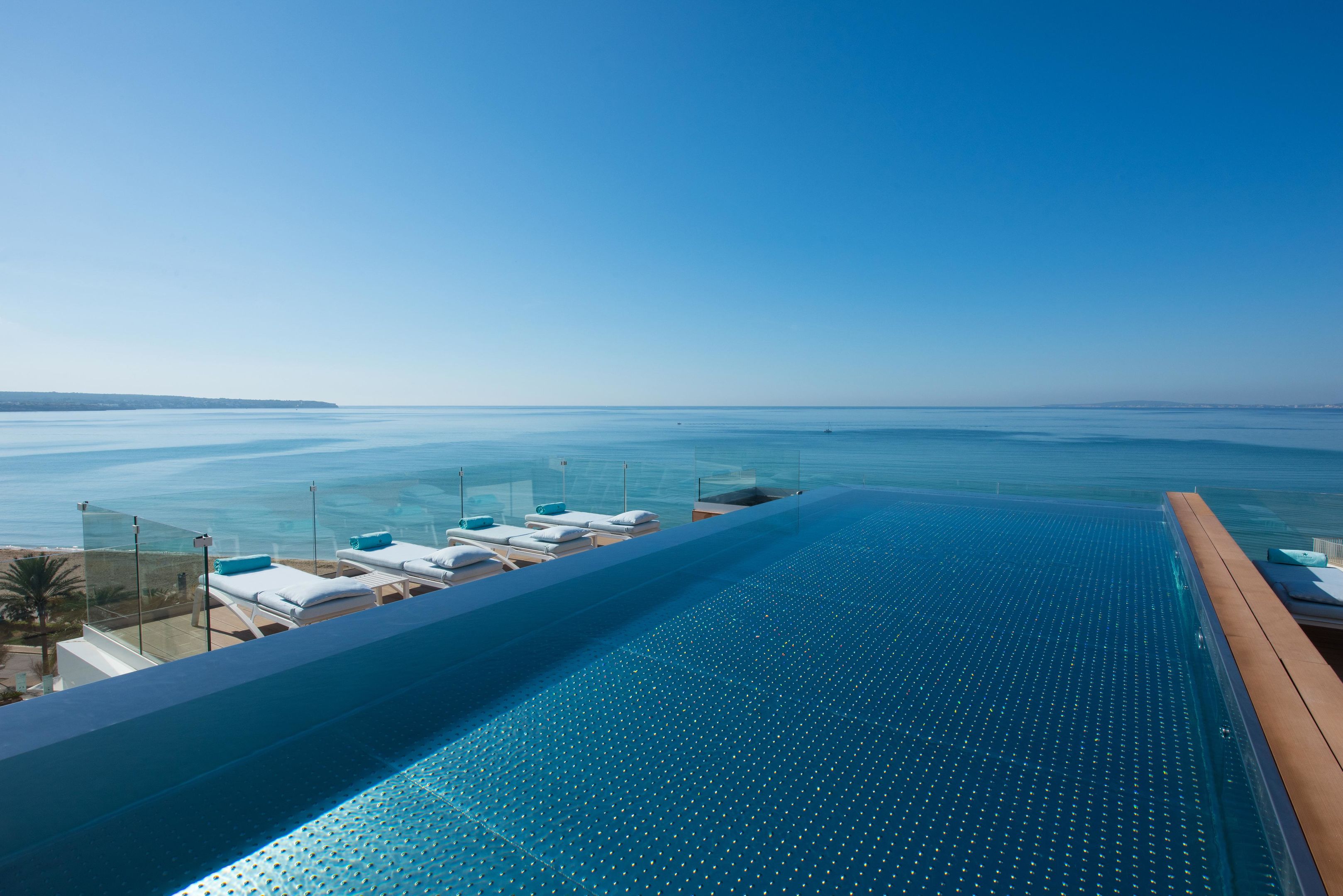 Piscina deschisă