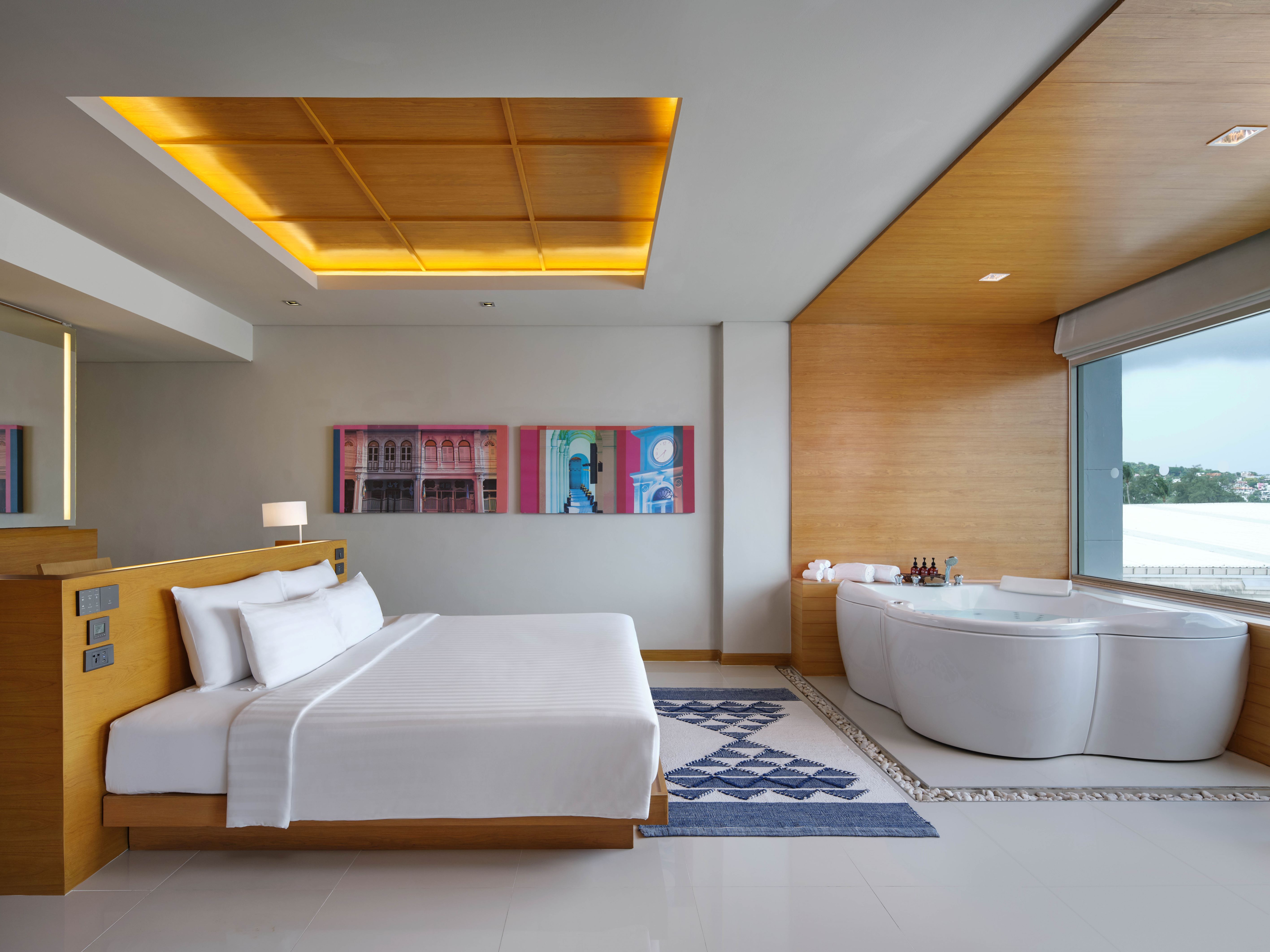 Sea View Suite
