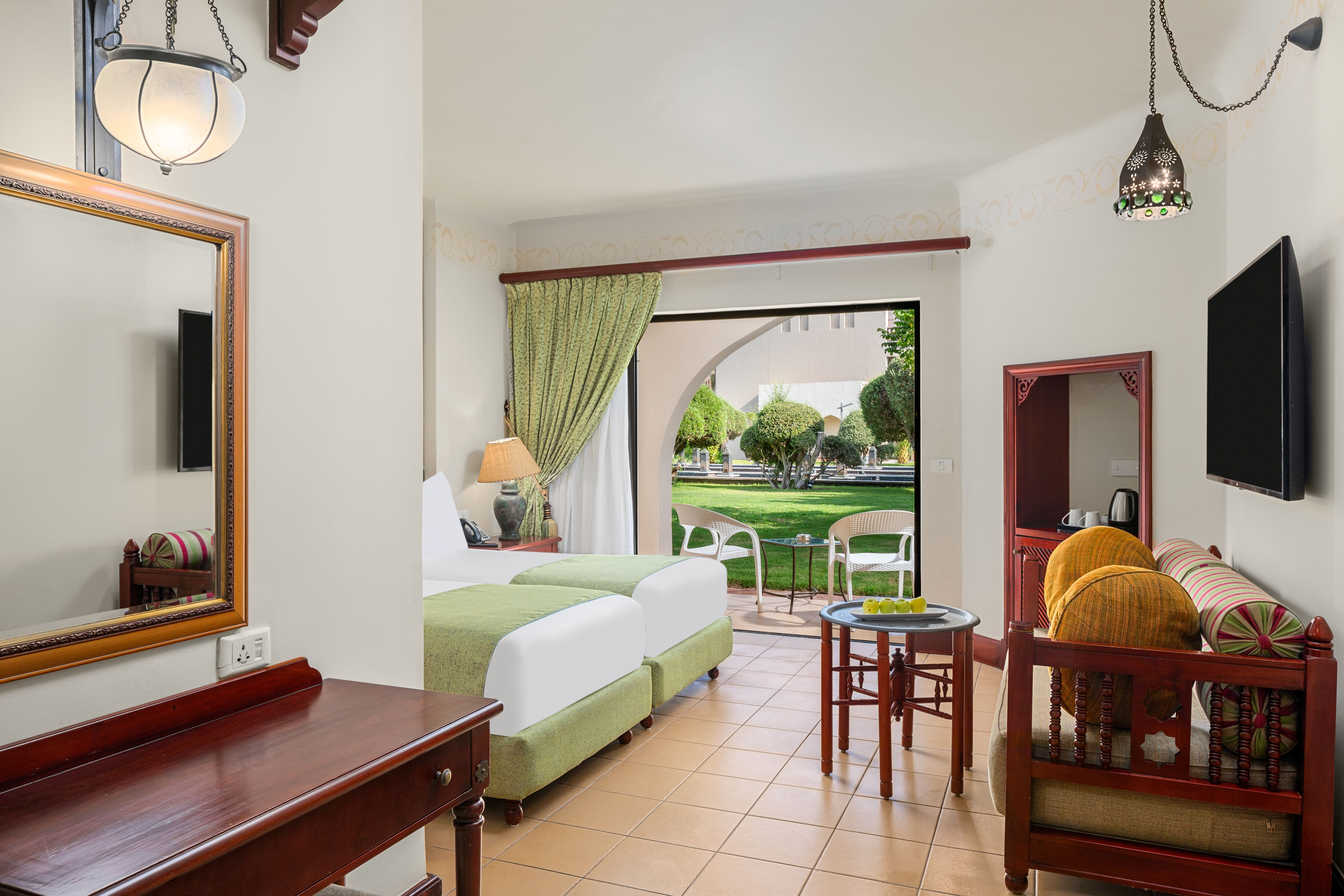 Family Interleading Room Garden View