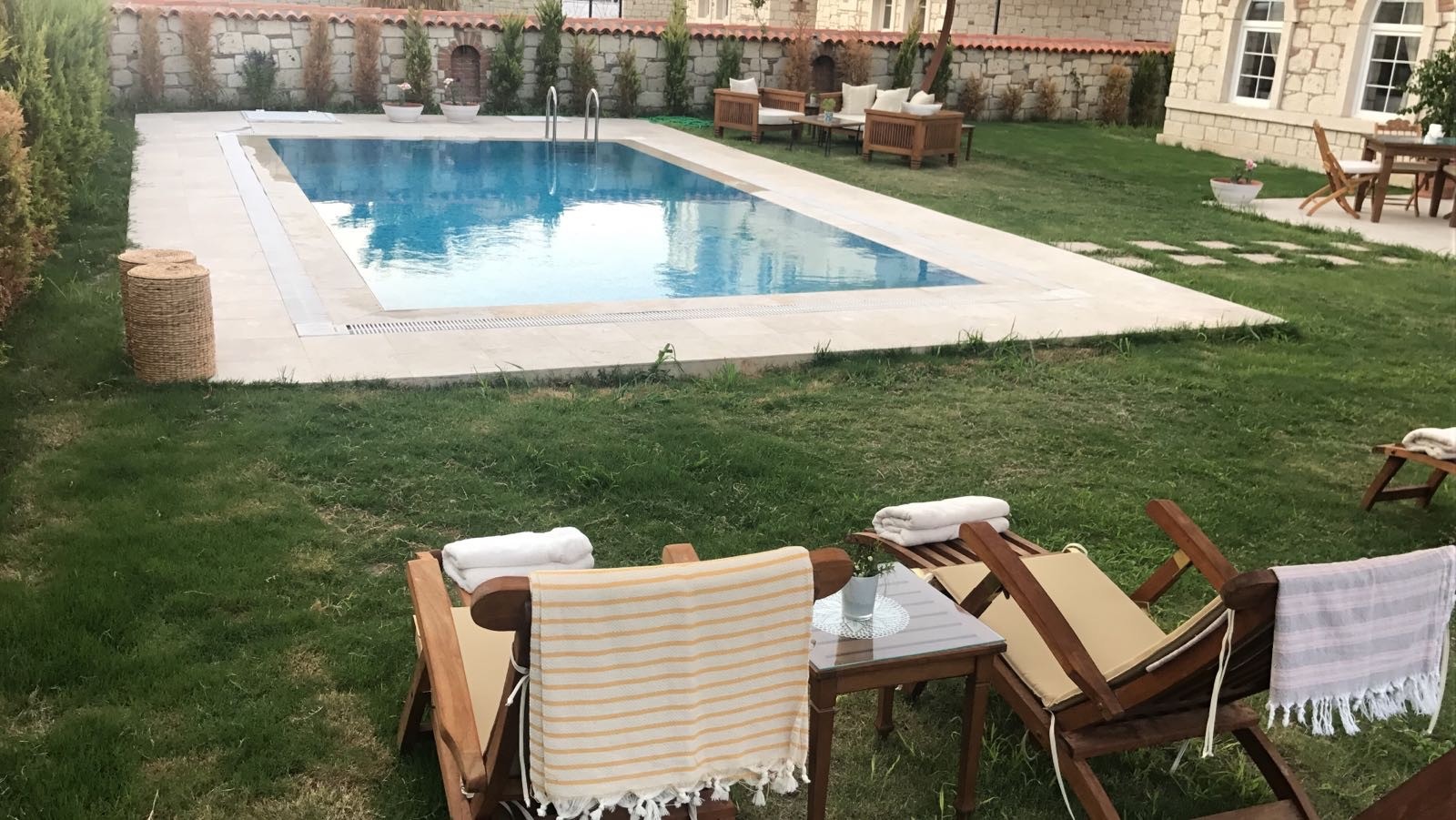 Piscina deschisă
