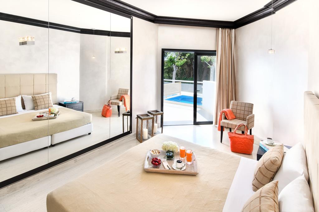 Beach Hotel & Spa rrr.jpg