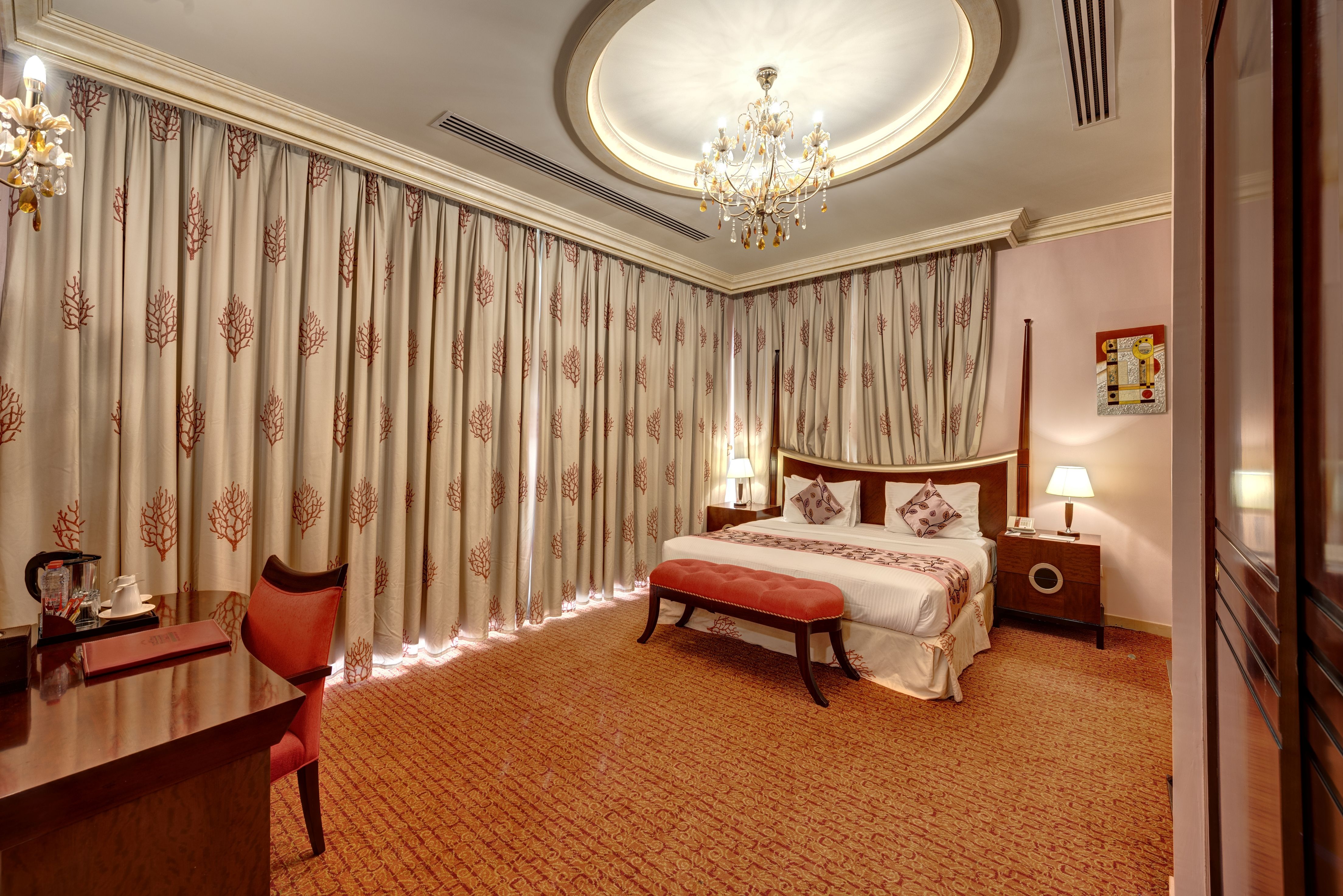 JUNIOR SUITE 