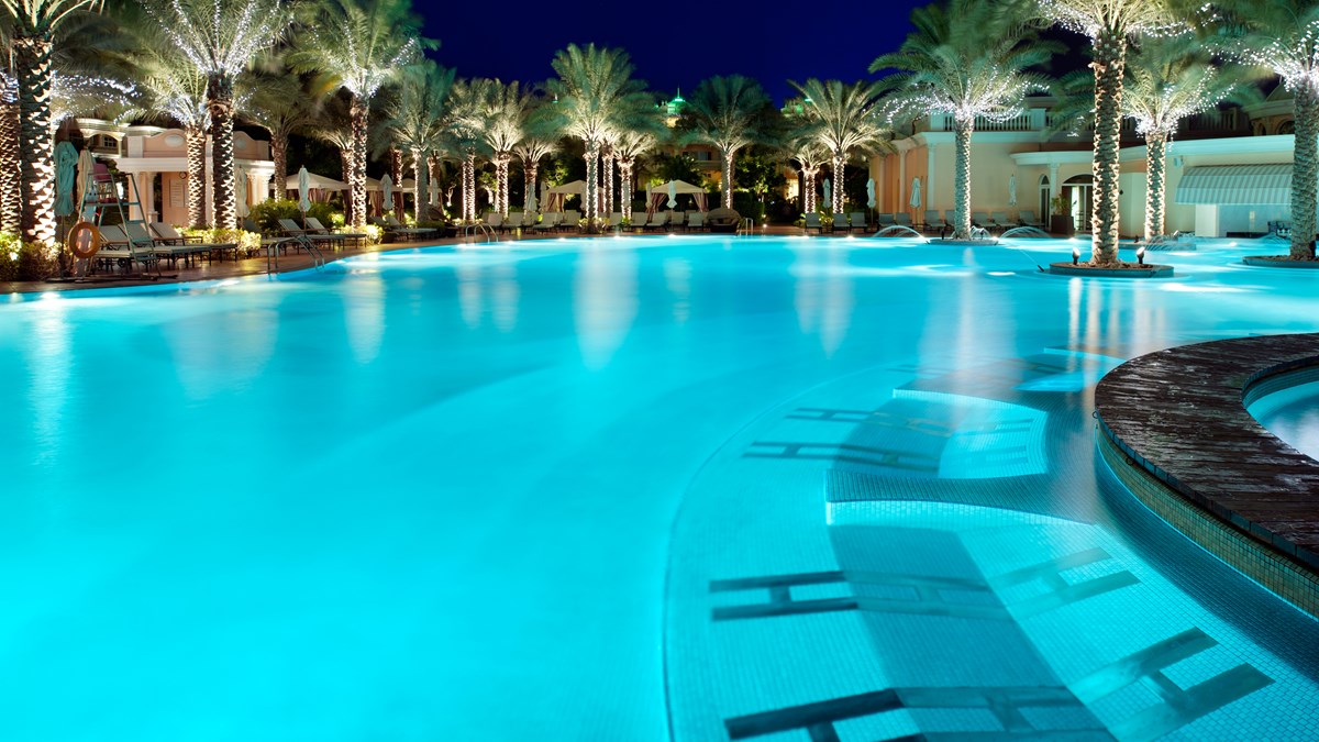 Swim Up Bar