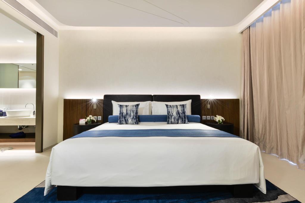 Sky Suite