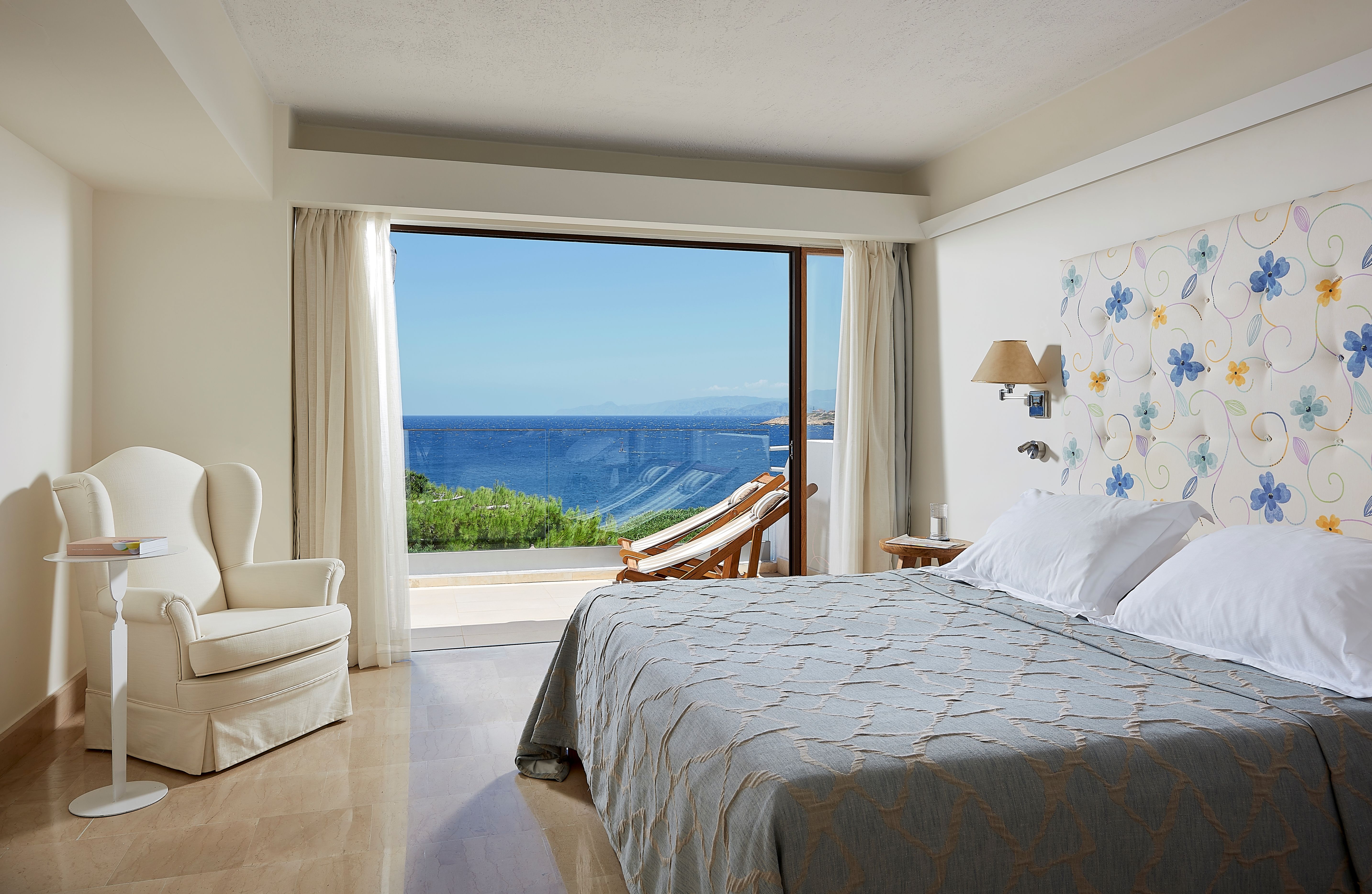CLASSIC SUITE 1BDRM SEA VIEW
