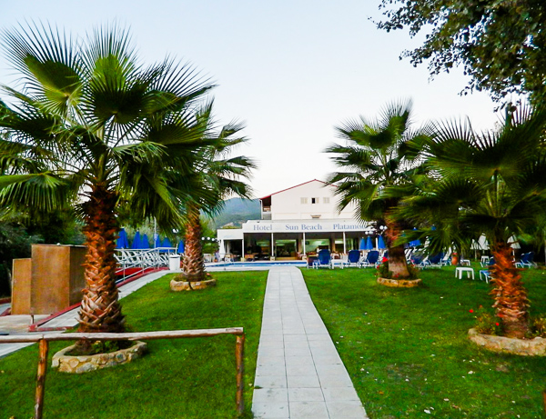 Platamonas, Hotel Sun Beach, exterior.jpg