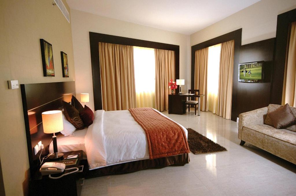 Executive Suite Room 