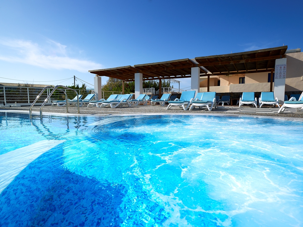 Piscina deschisă