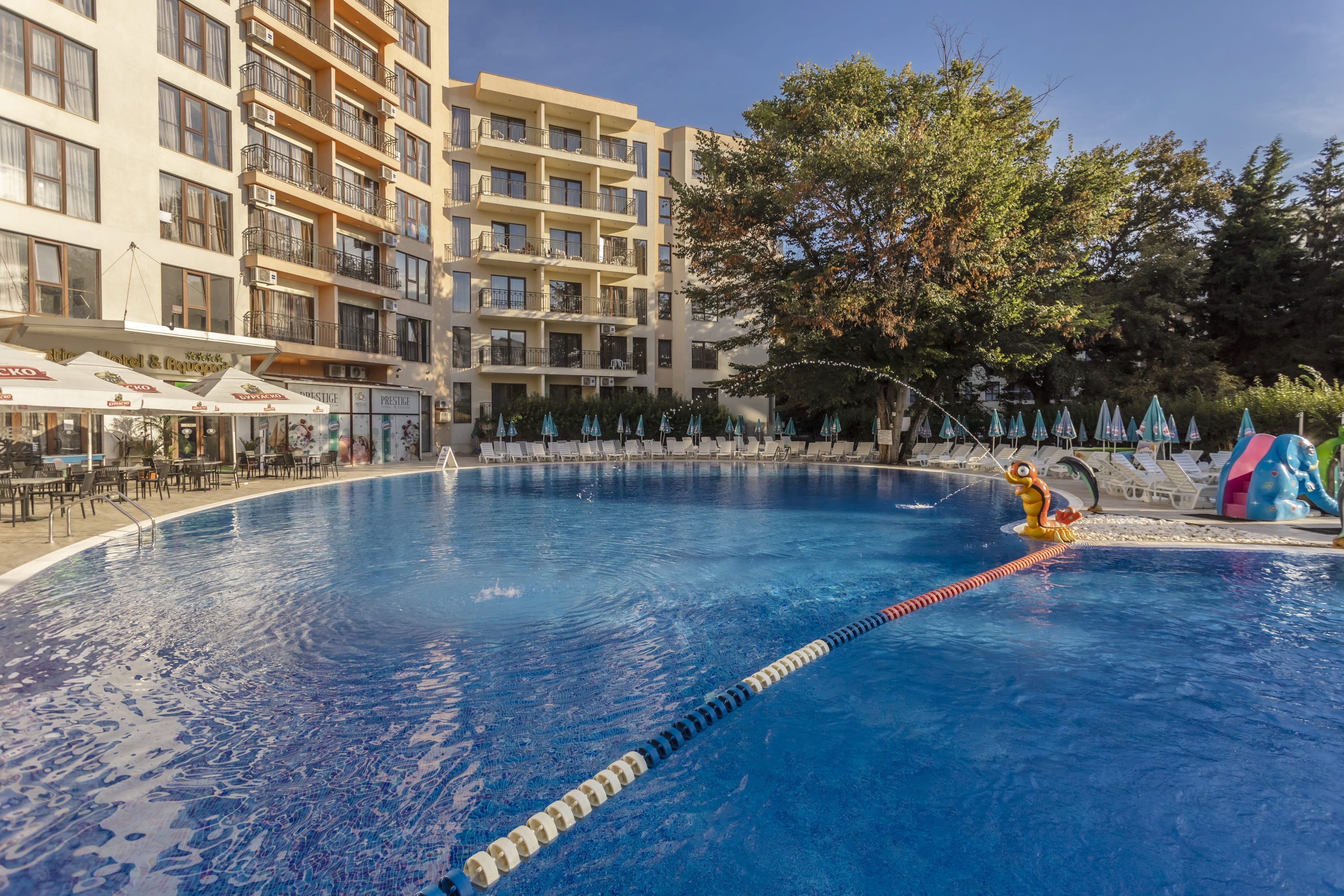 Piscina deschisă