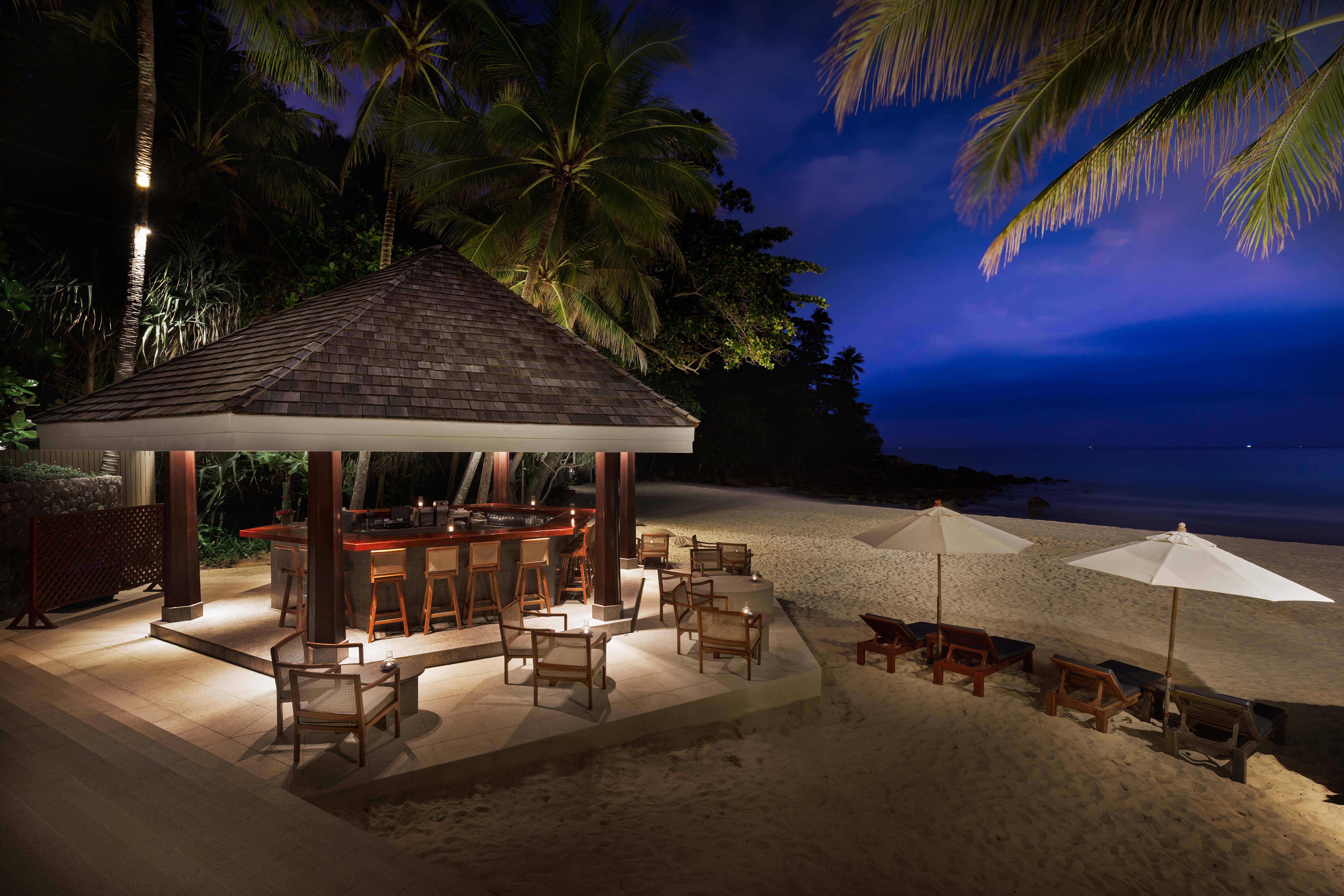 Beach Bar