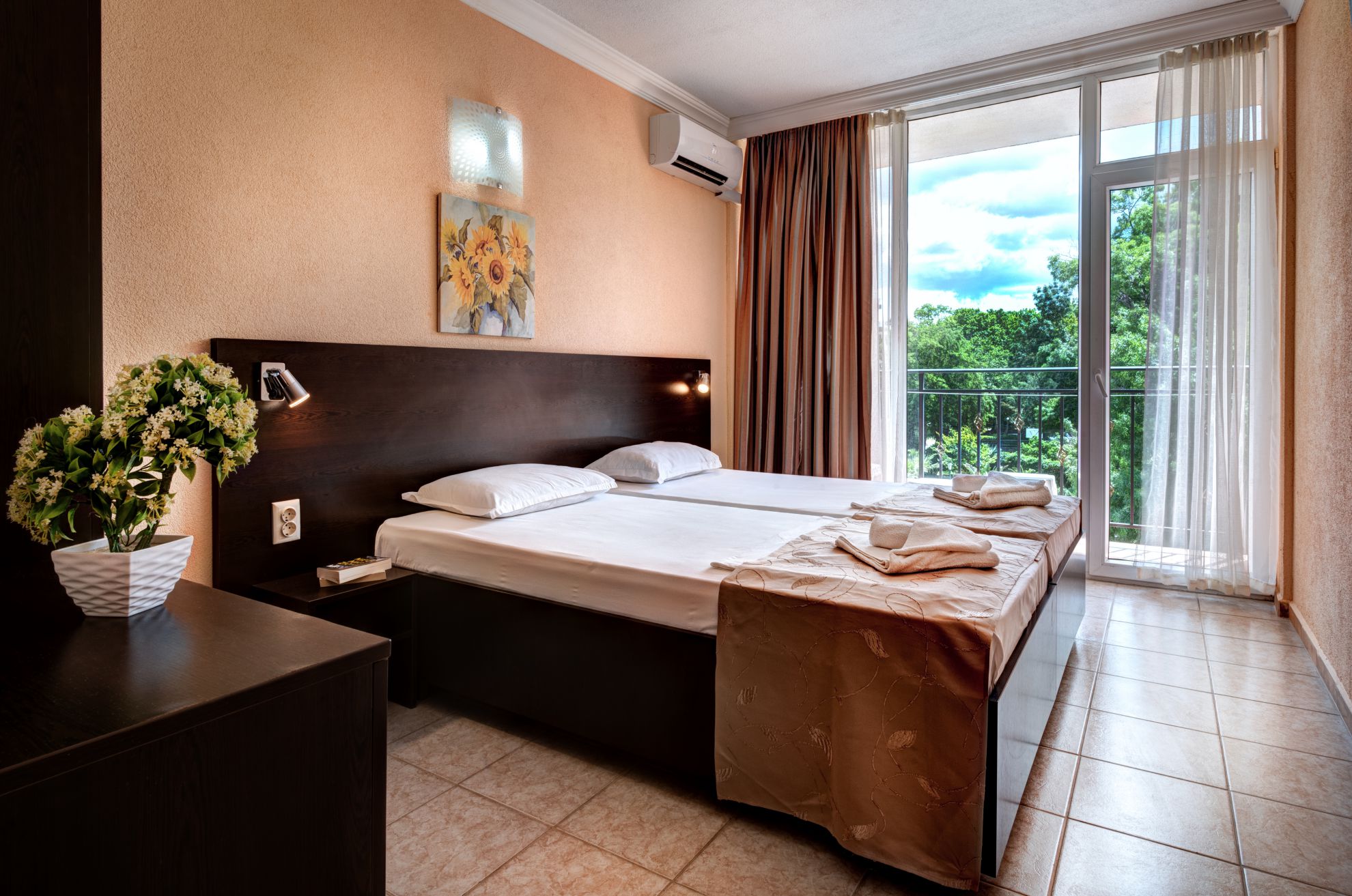 DOUBLE ROOM A