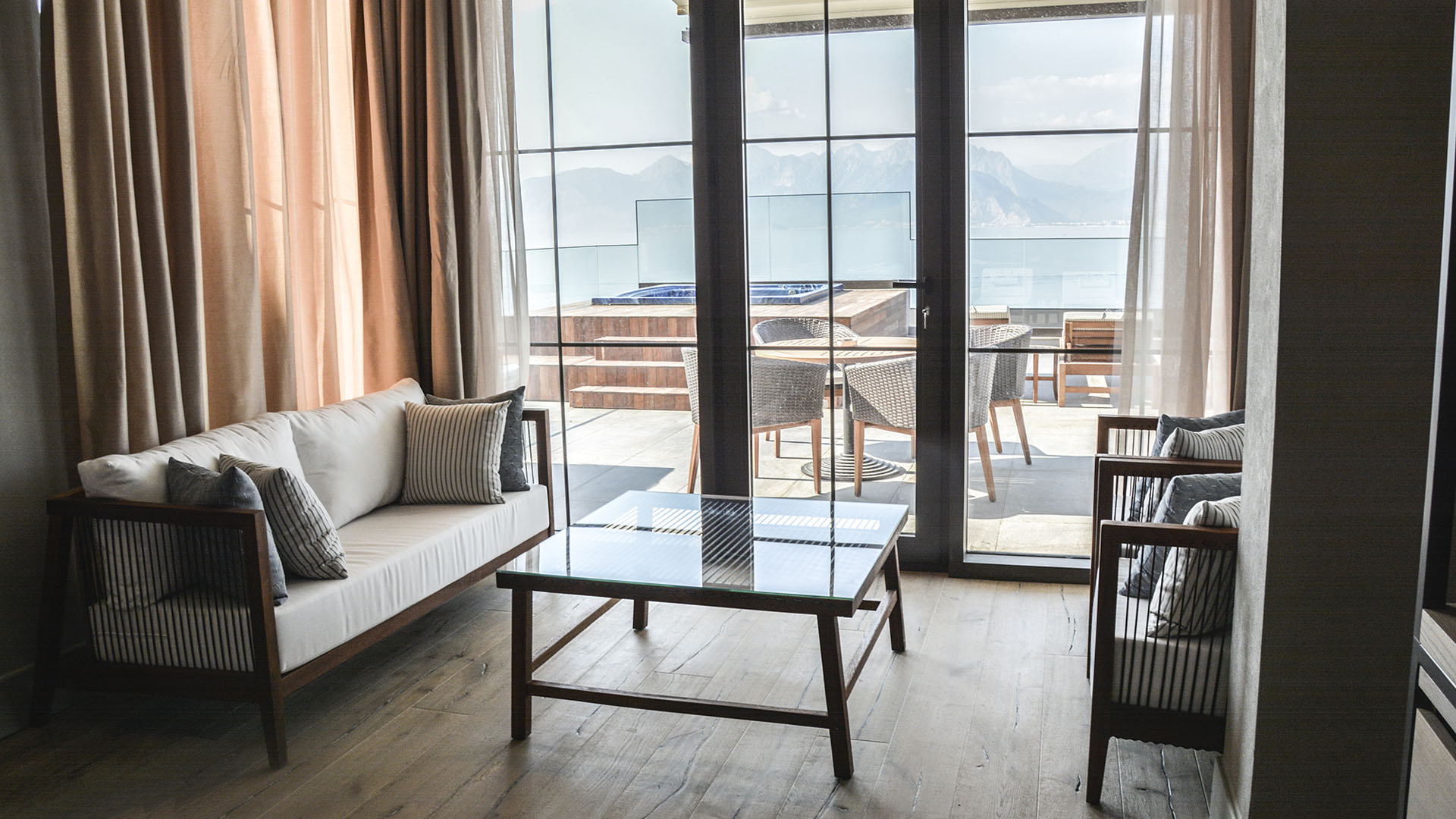 Infinity Terrace Suite