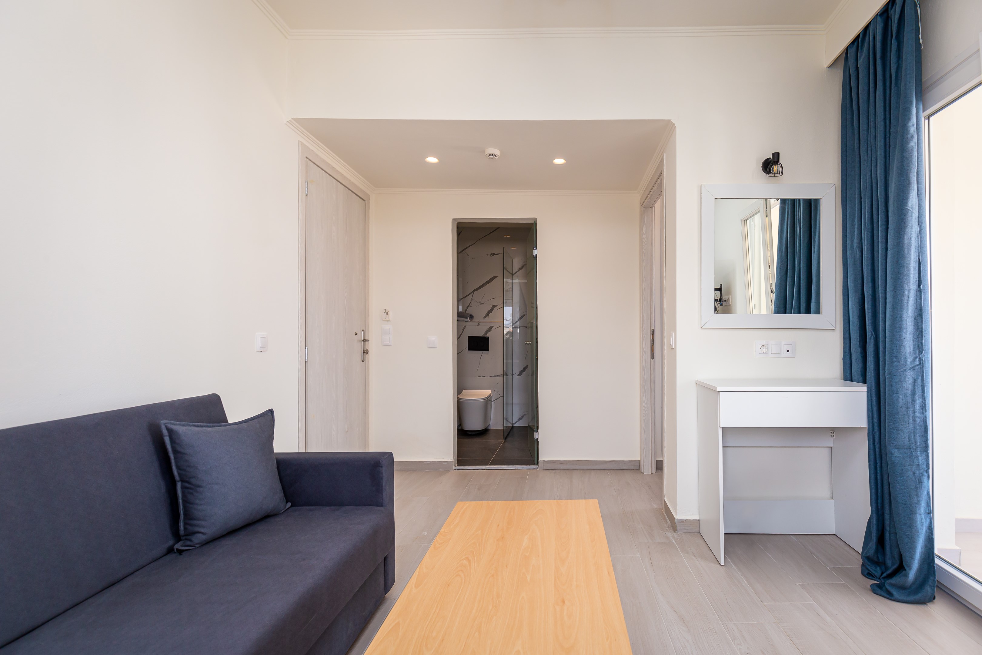 QUADRUPLE ROOM SEAVIEW BALCONY OR TERRACE