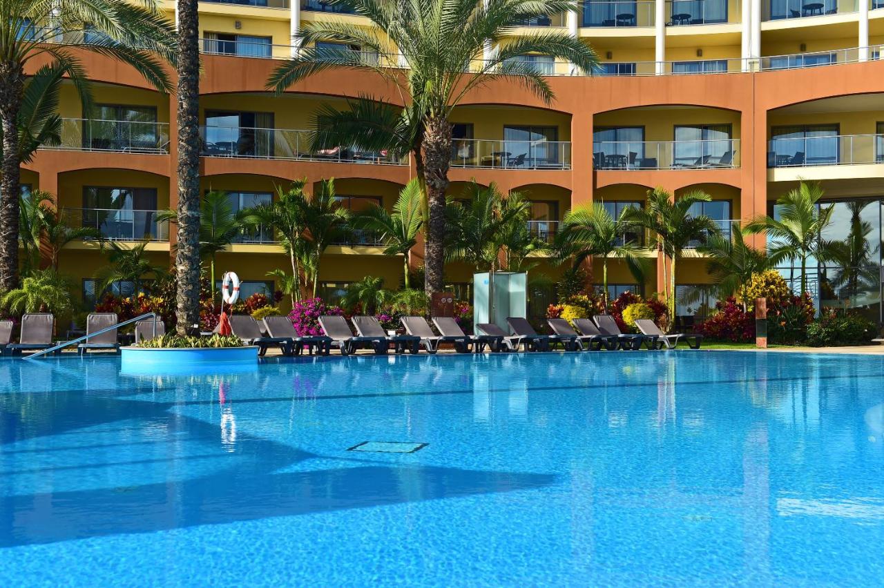 Piscina deschisă