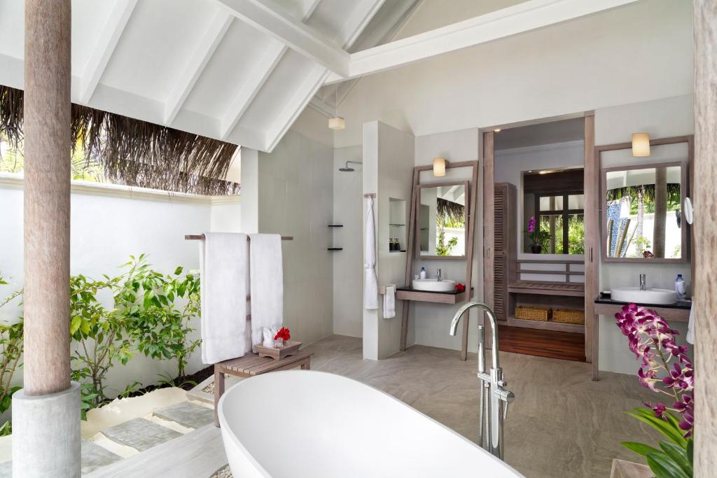 Two Bedroom Anantara Beach Pool Villa