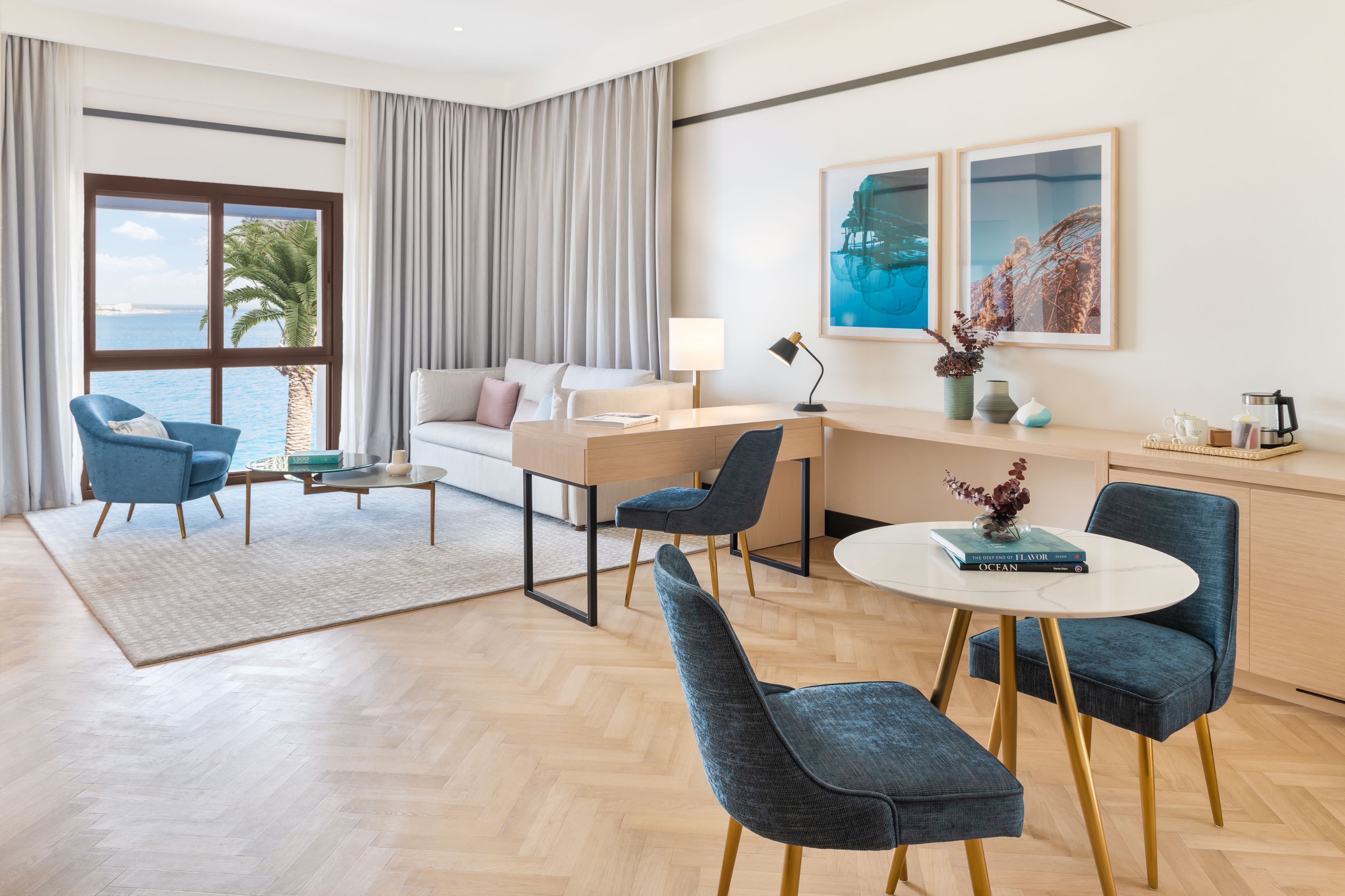One Bedroom Suite Sea View