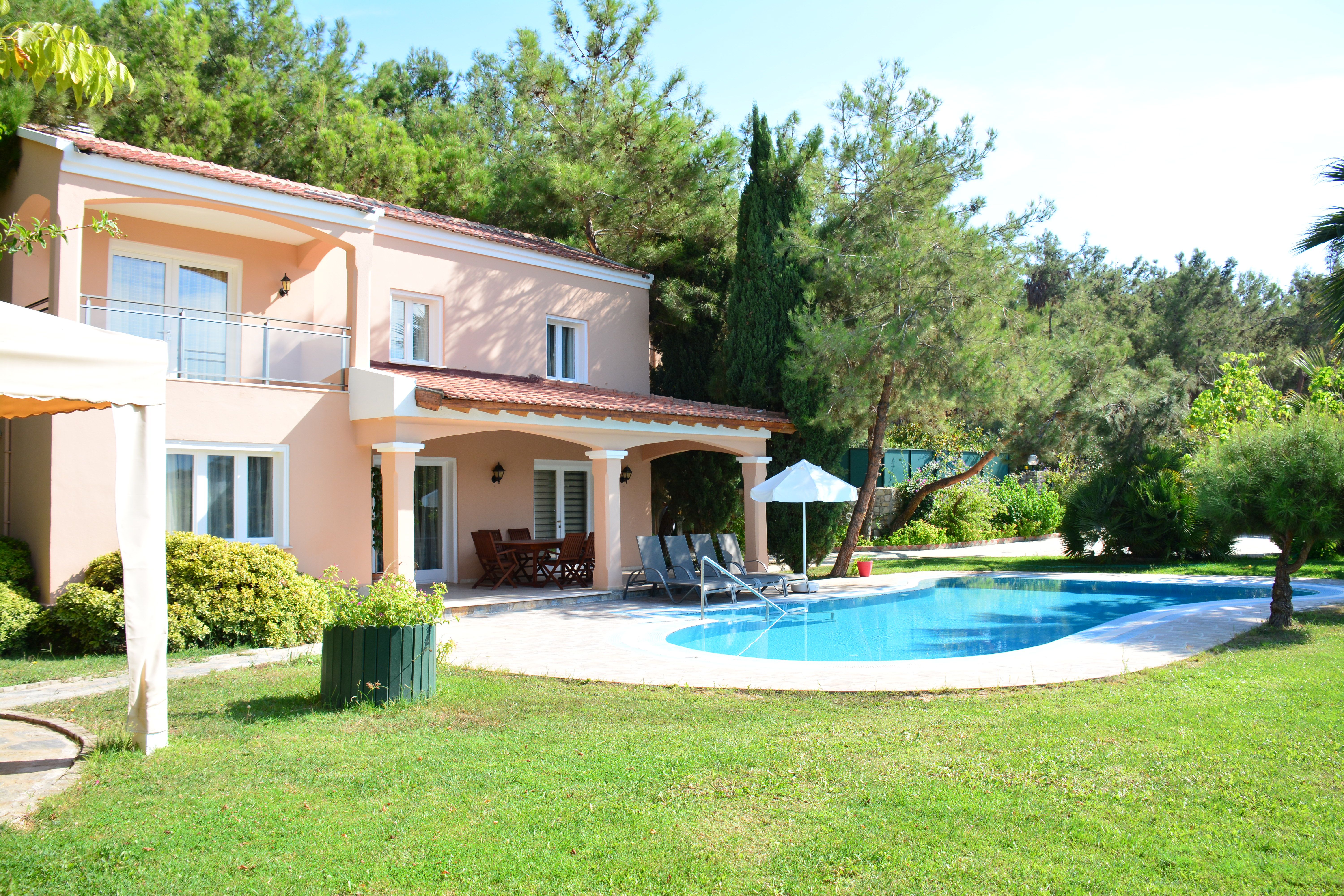 DE LUXE VILLA