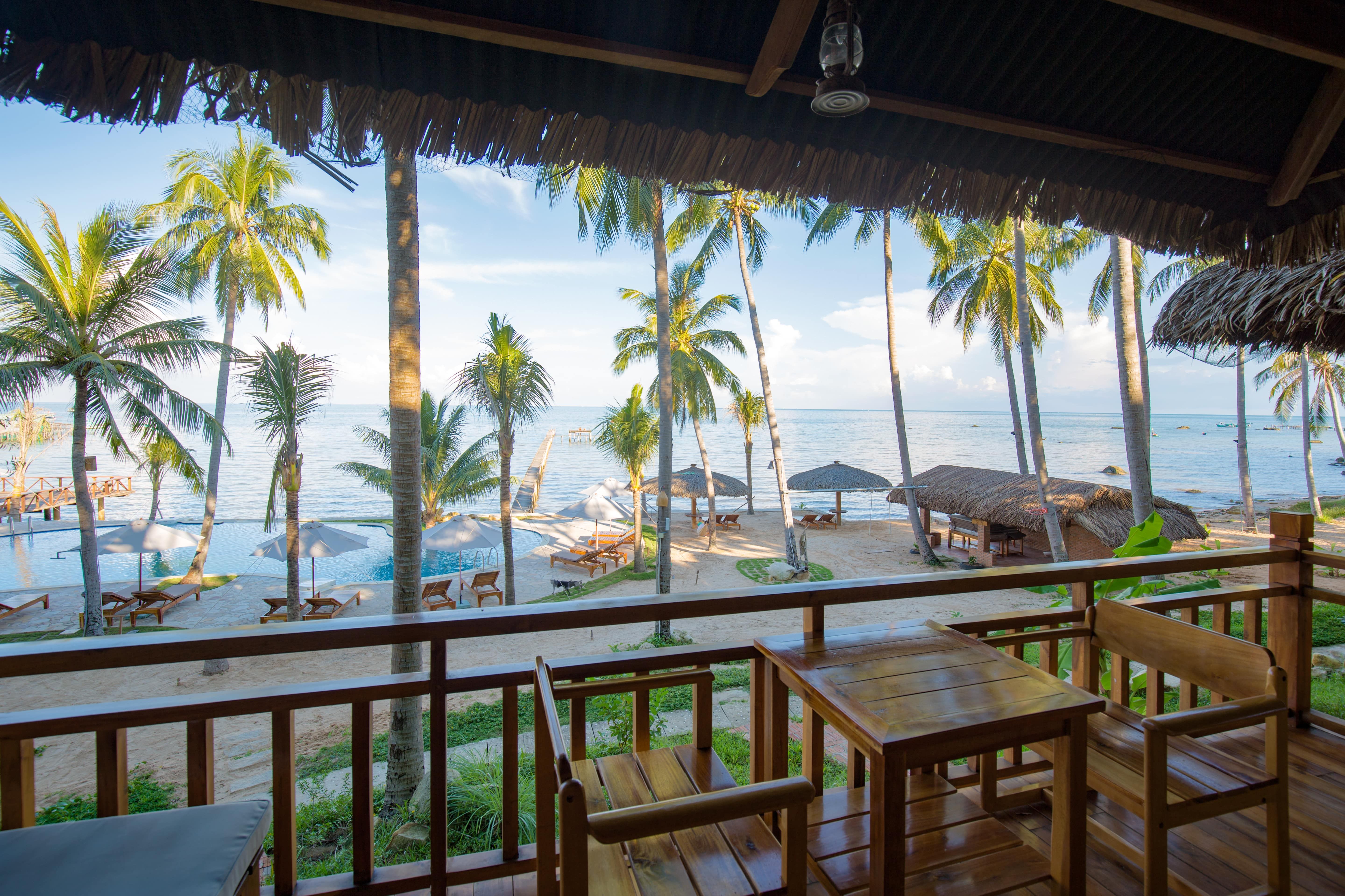 BEACH FRONT BUNGALOW