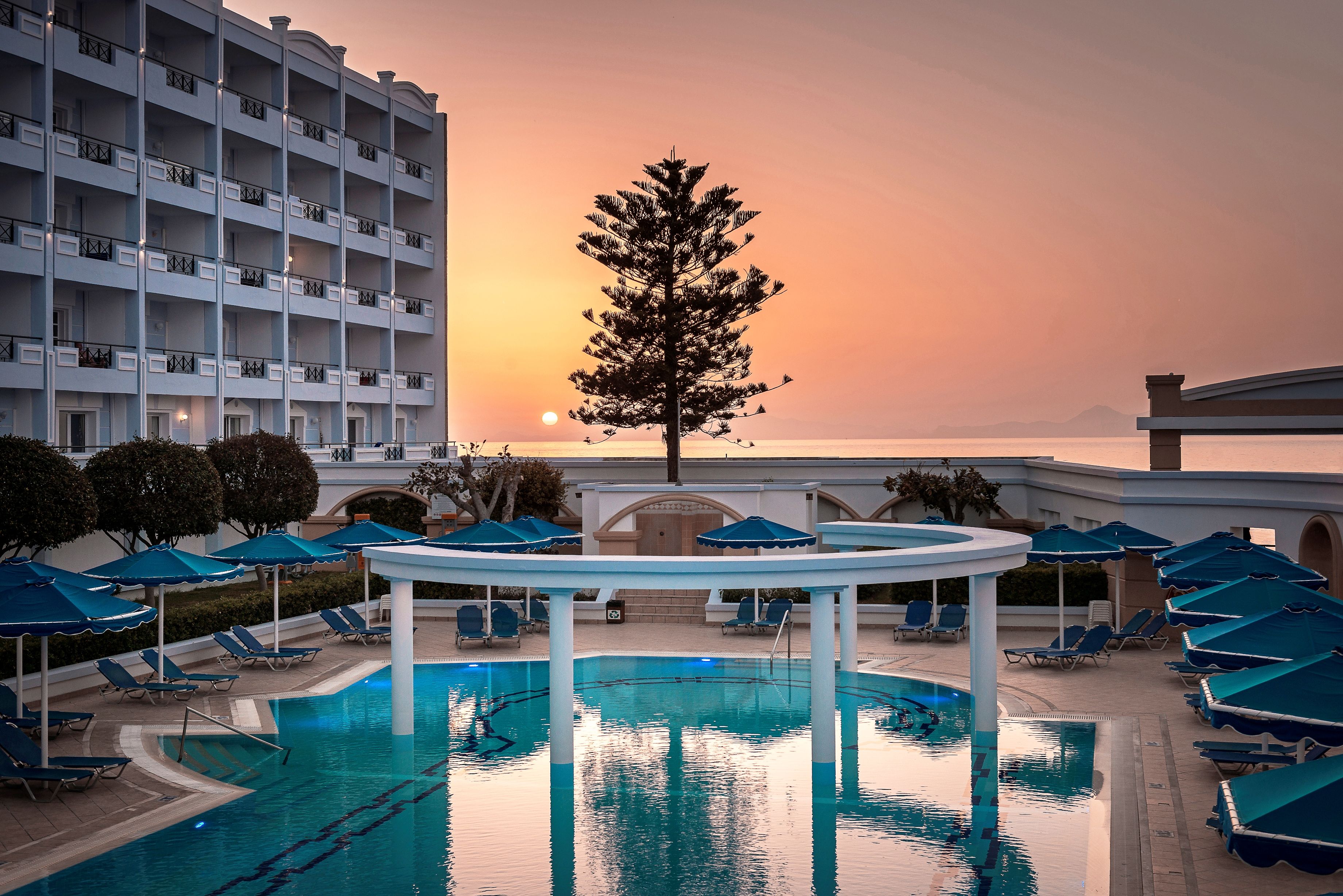 Piscina deschisă