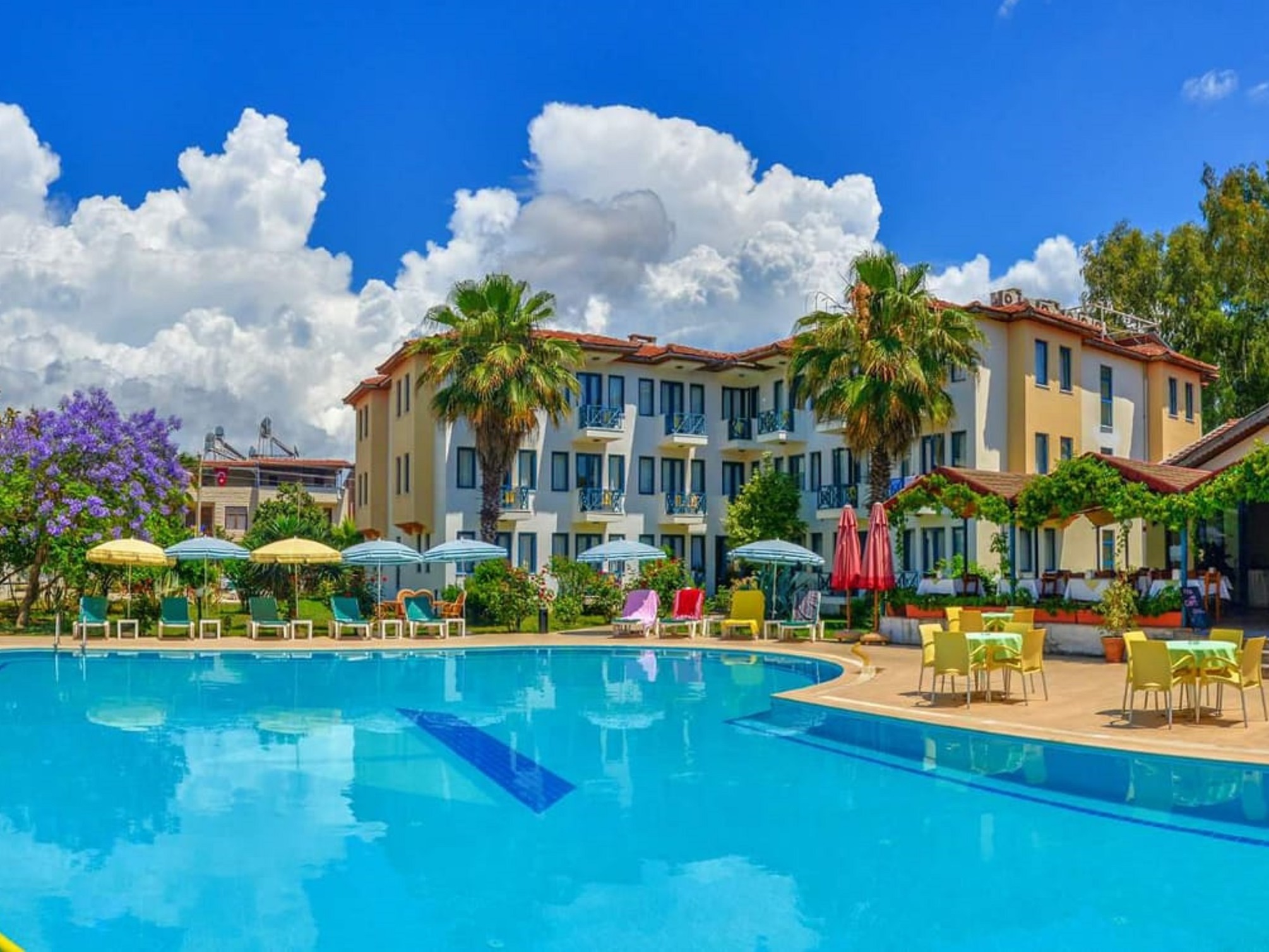 Piscina deschisă