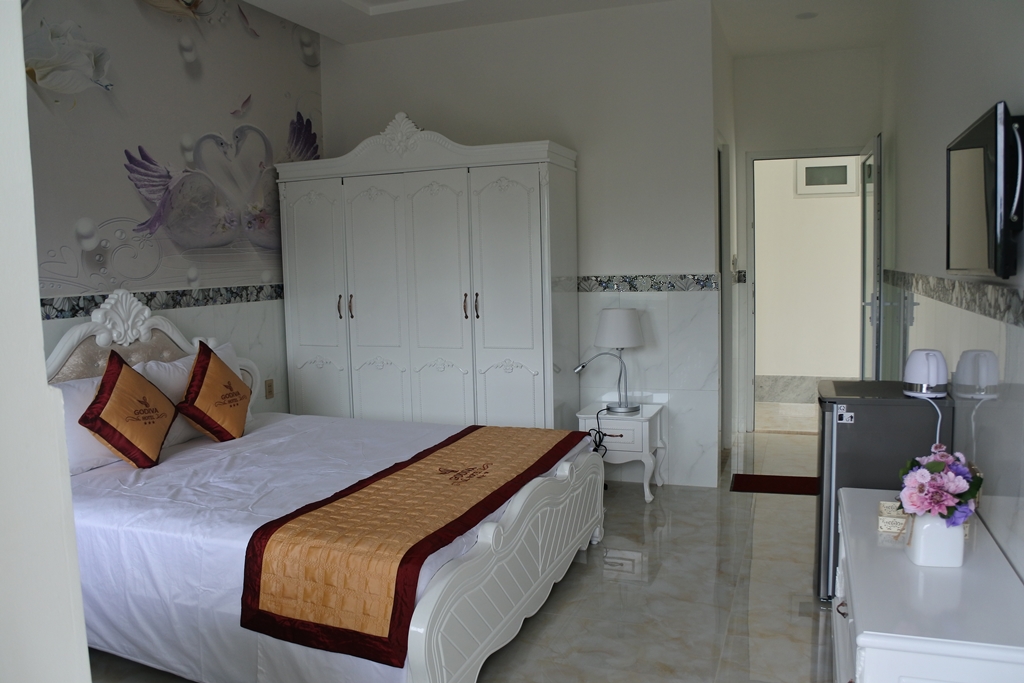 DOUBLE ROOM WITH BALCONY (CHILD WITHOUT EXTRA BED)