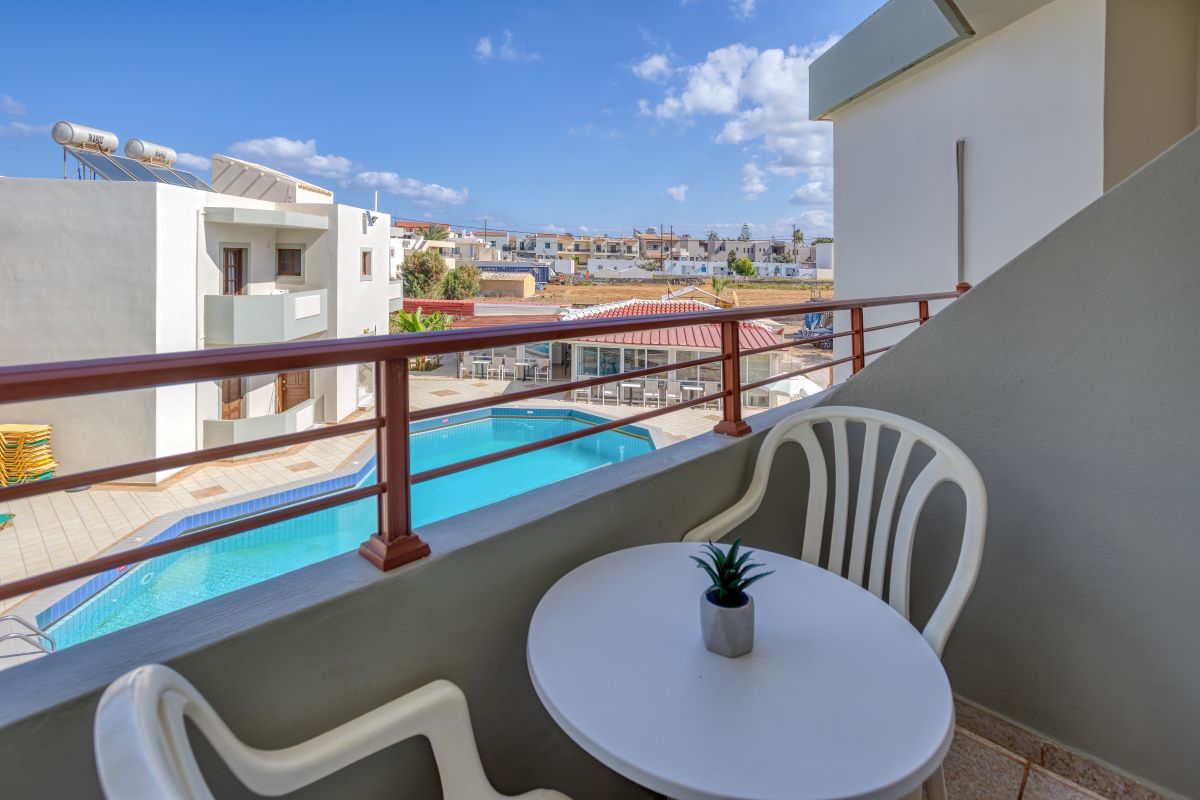 TRIPLE APARTMENT BALCONY OR  TERRACE