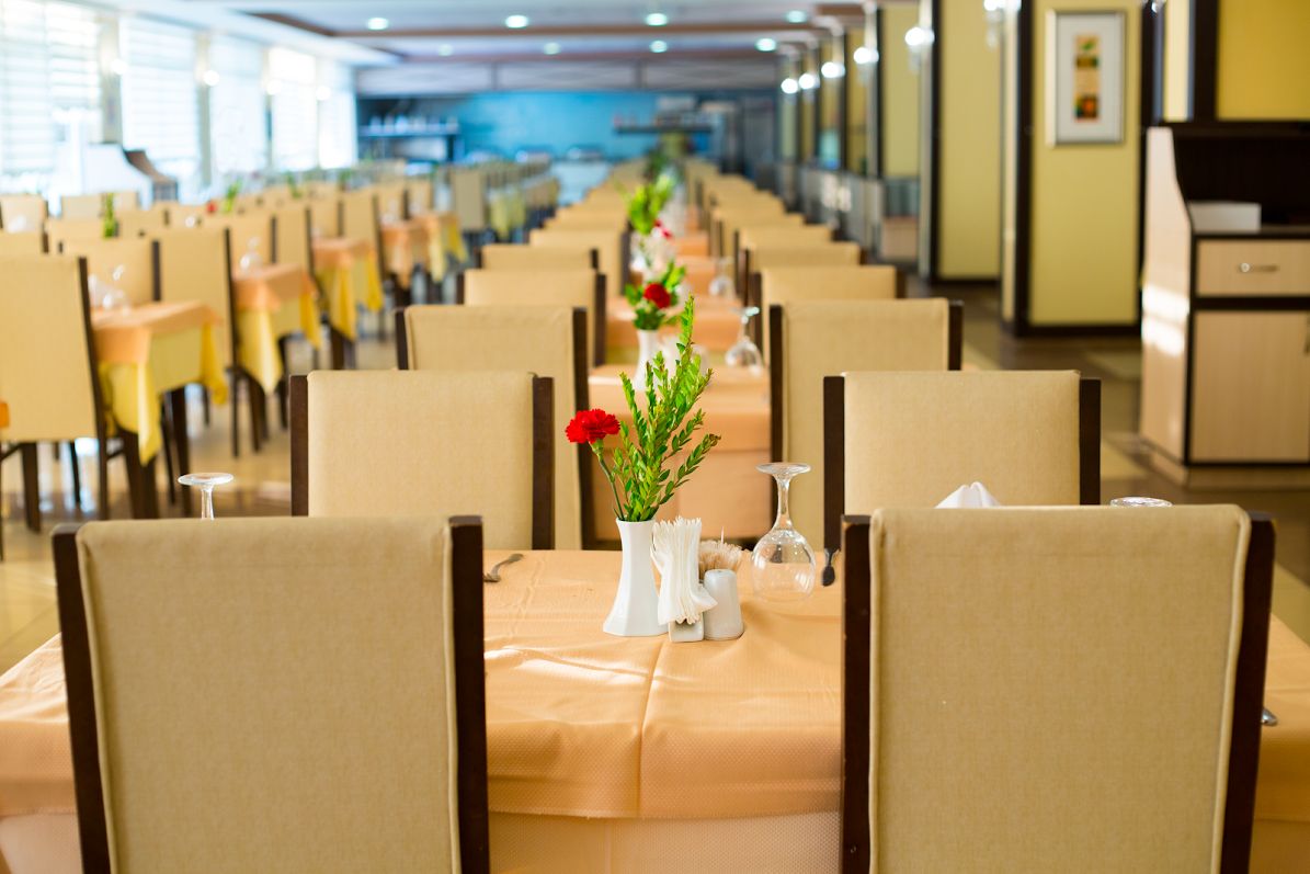  First  Class Hotel Ana Restaurant