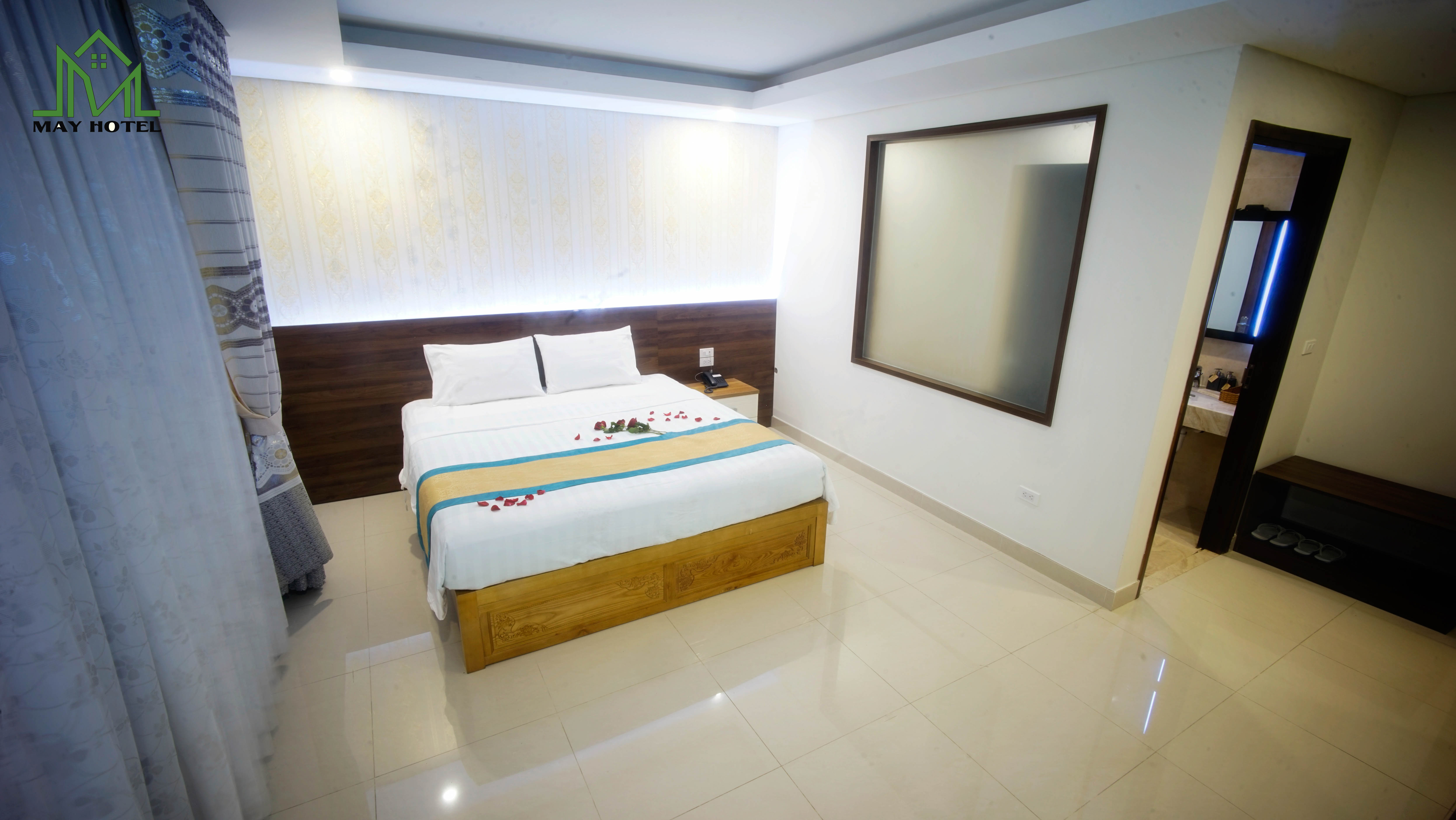 ROOM DELUXE DOUBLE 