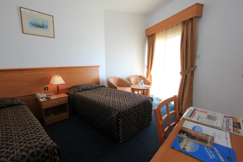 STANDARD ROOM CITY SIDE