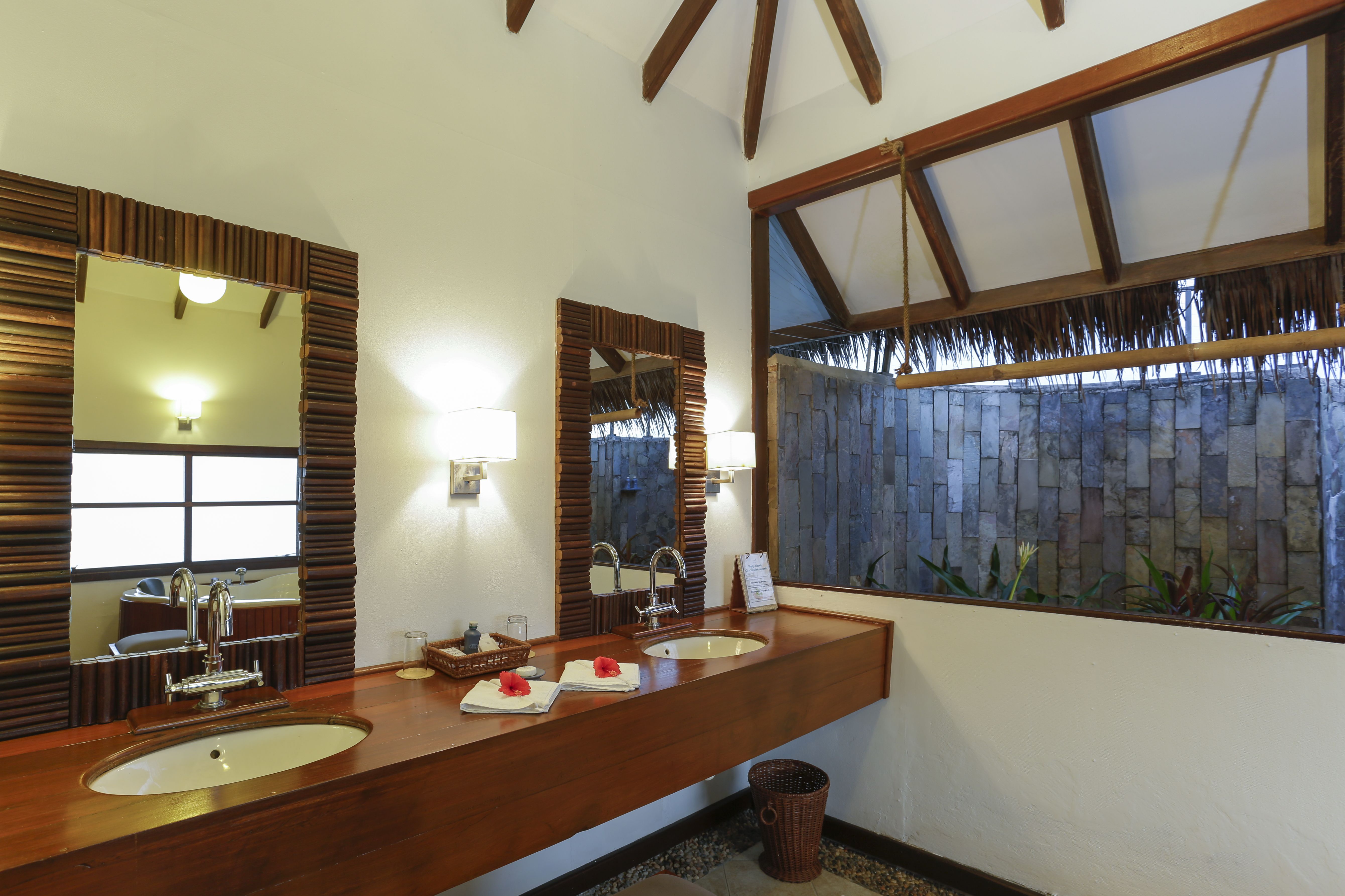 Lagoon Suites