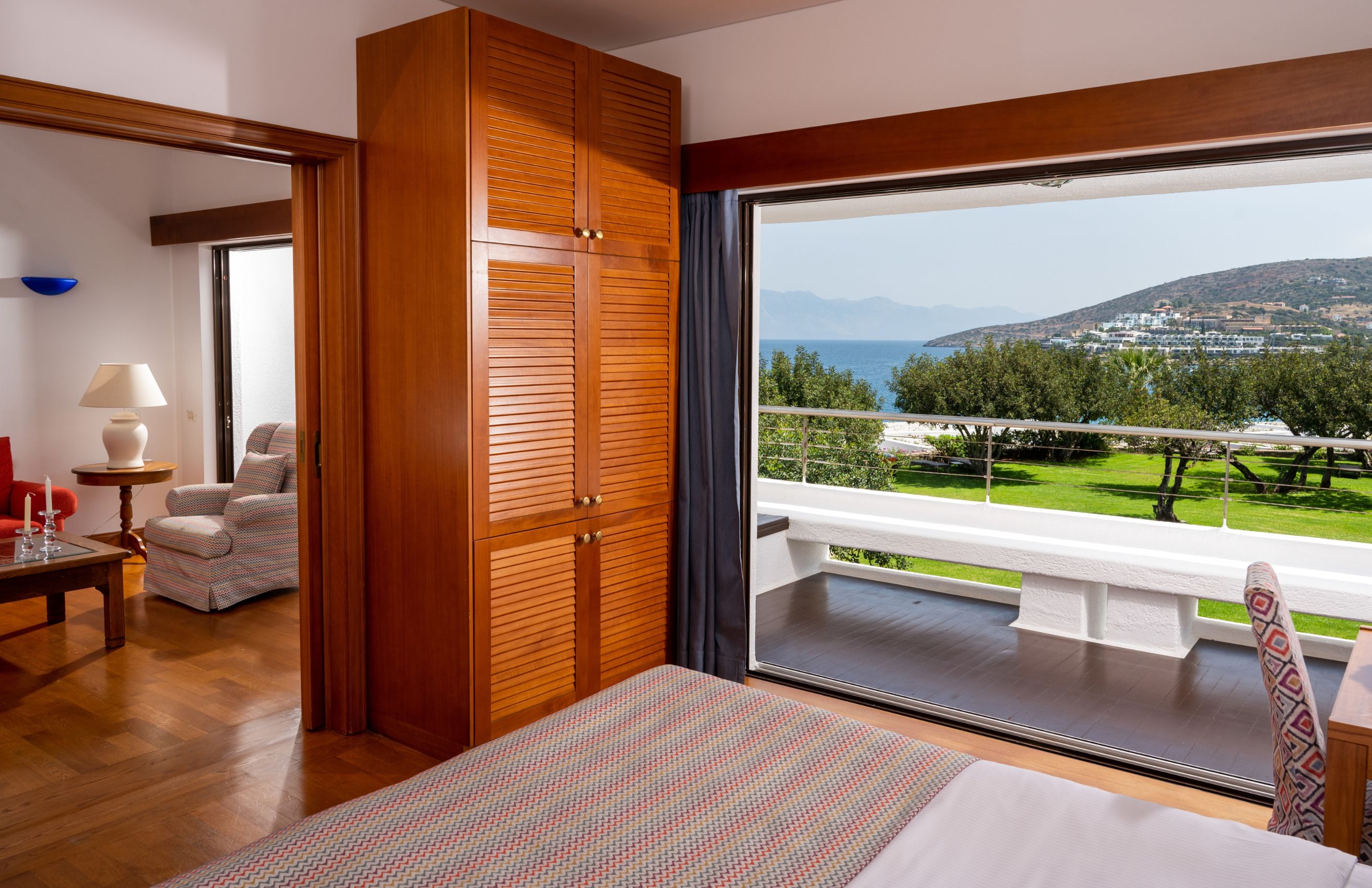 FAMILY HOTEL SUITE SEA VIEW 