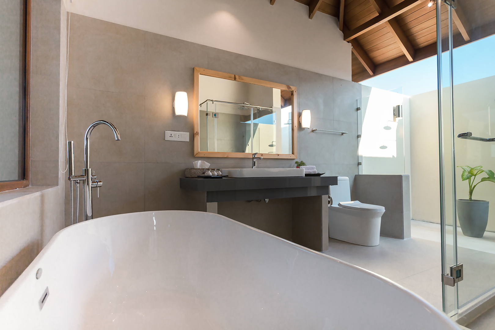 Two Bedroom Water Villa Suites with Spa Tub