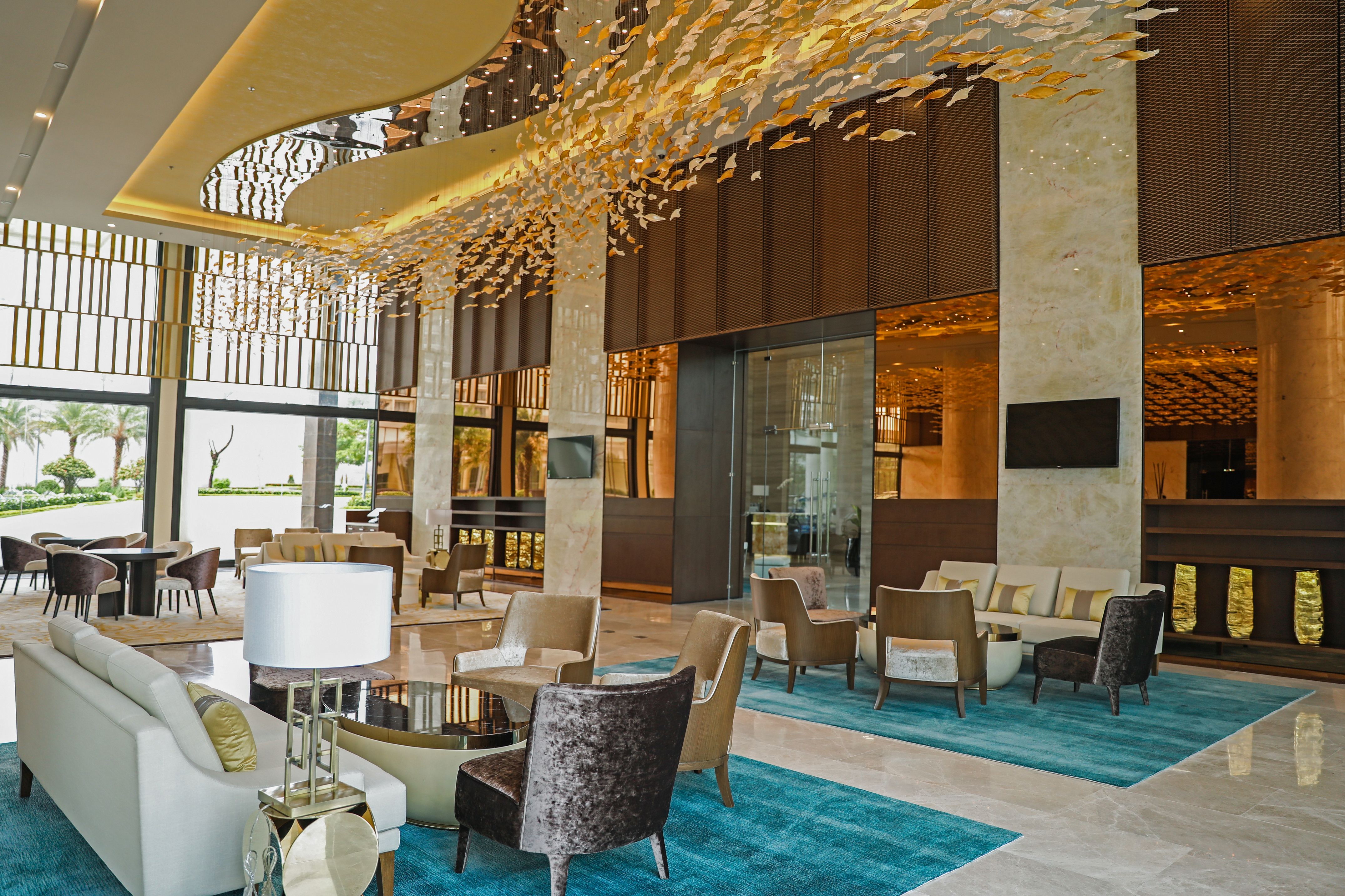 Alumi Lounge VIP Lounge