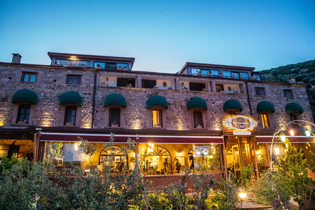 ANA RESTORAN