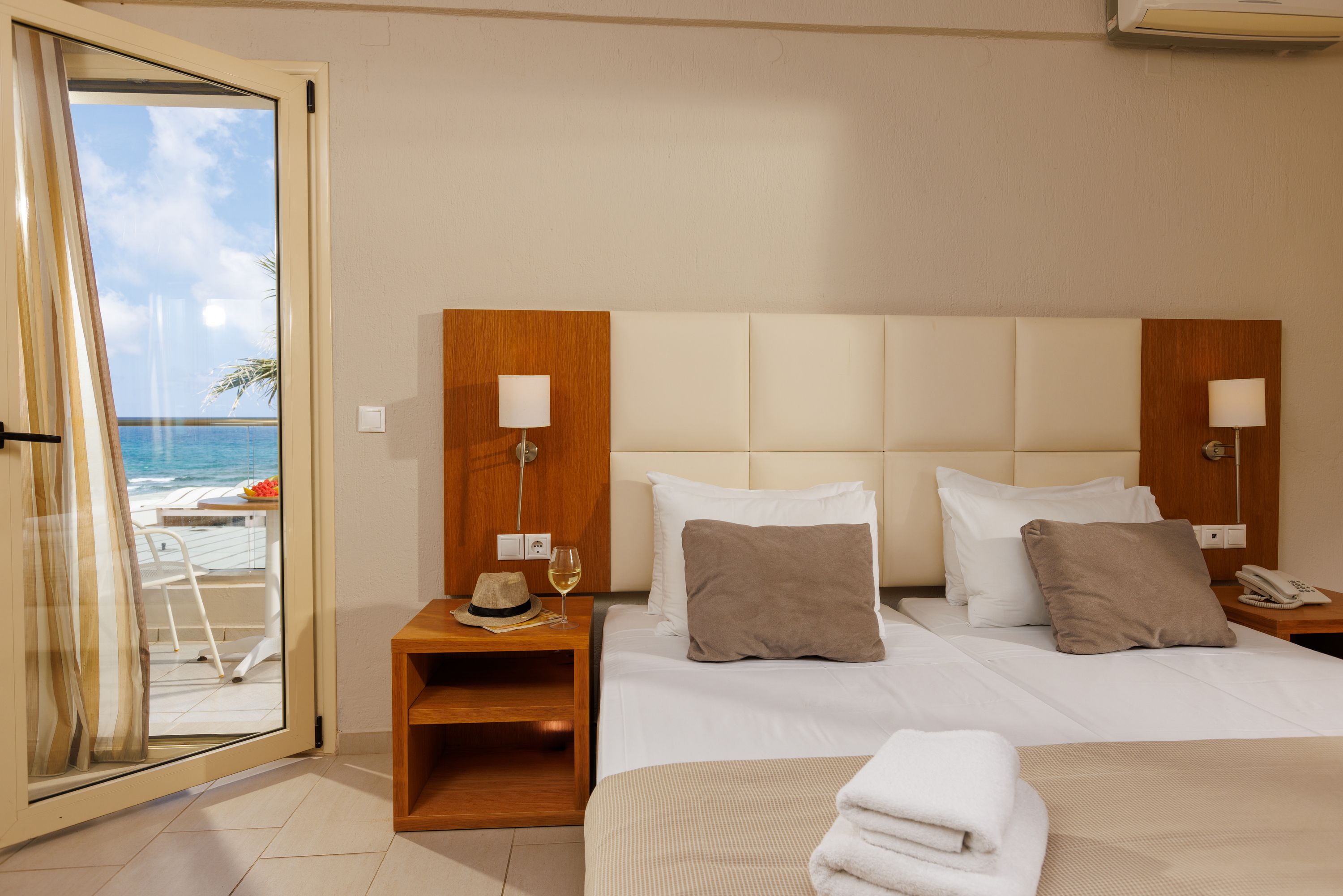 double room with Sea View balcony or terrace 