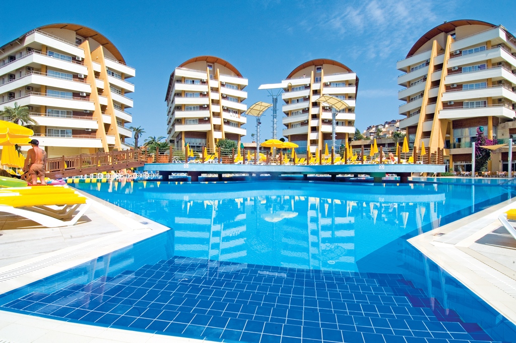 Piscina deschisă