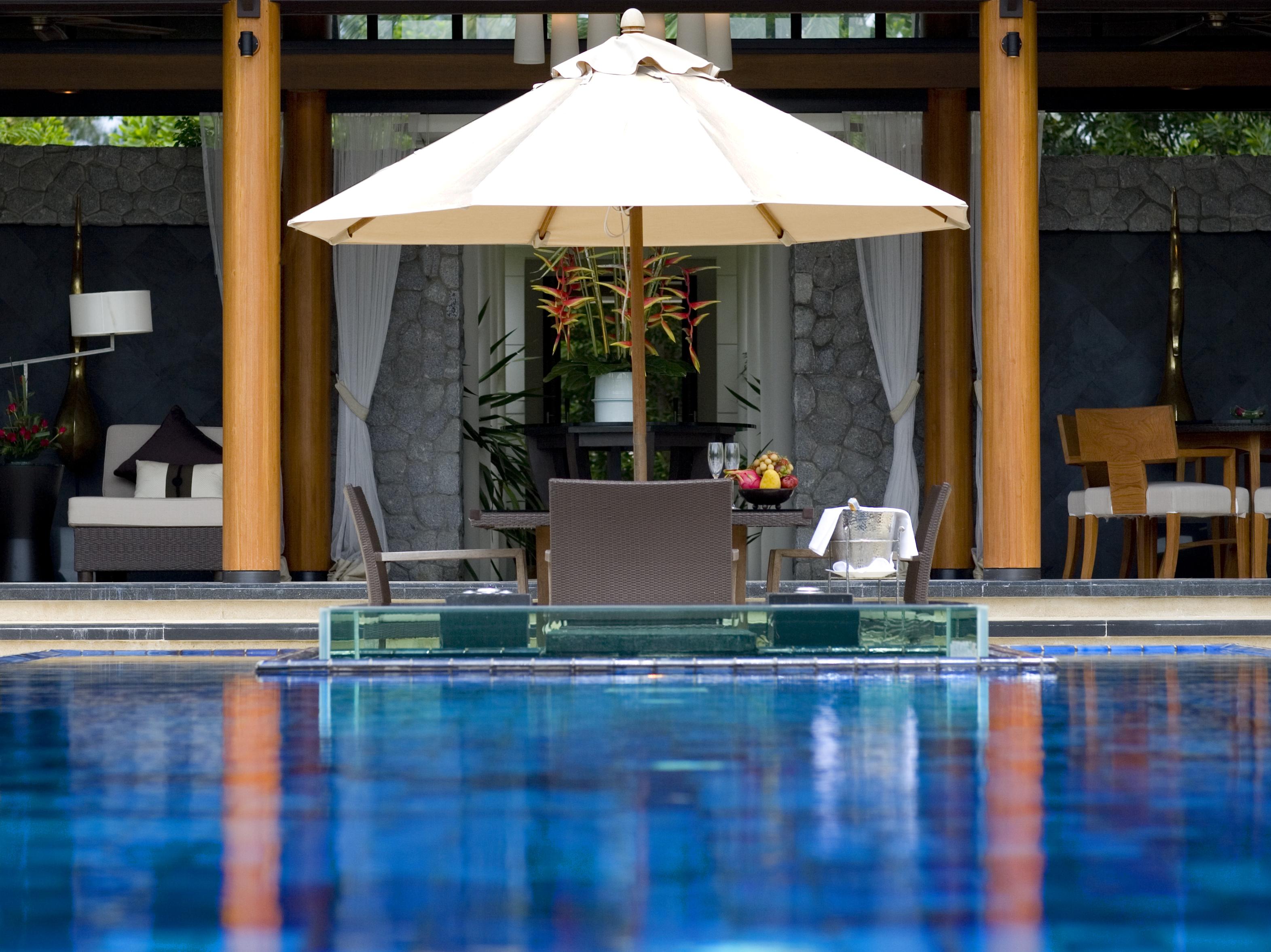 One Bedroom Doublepool Villa