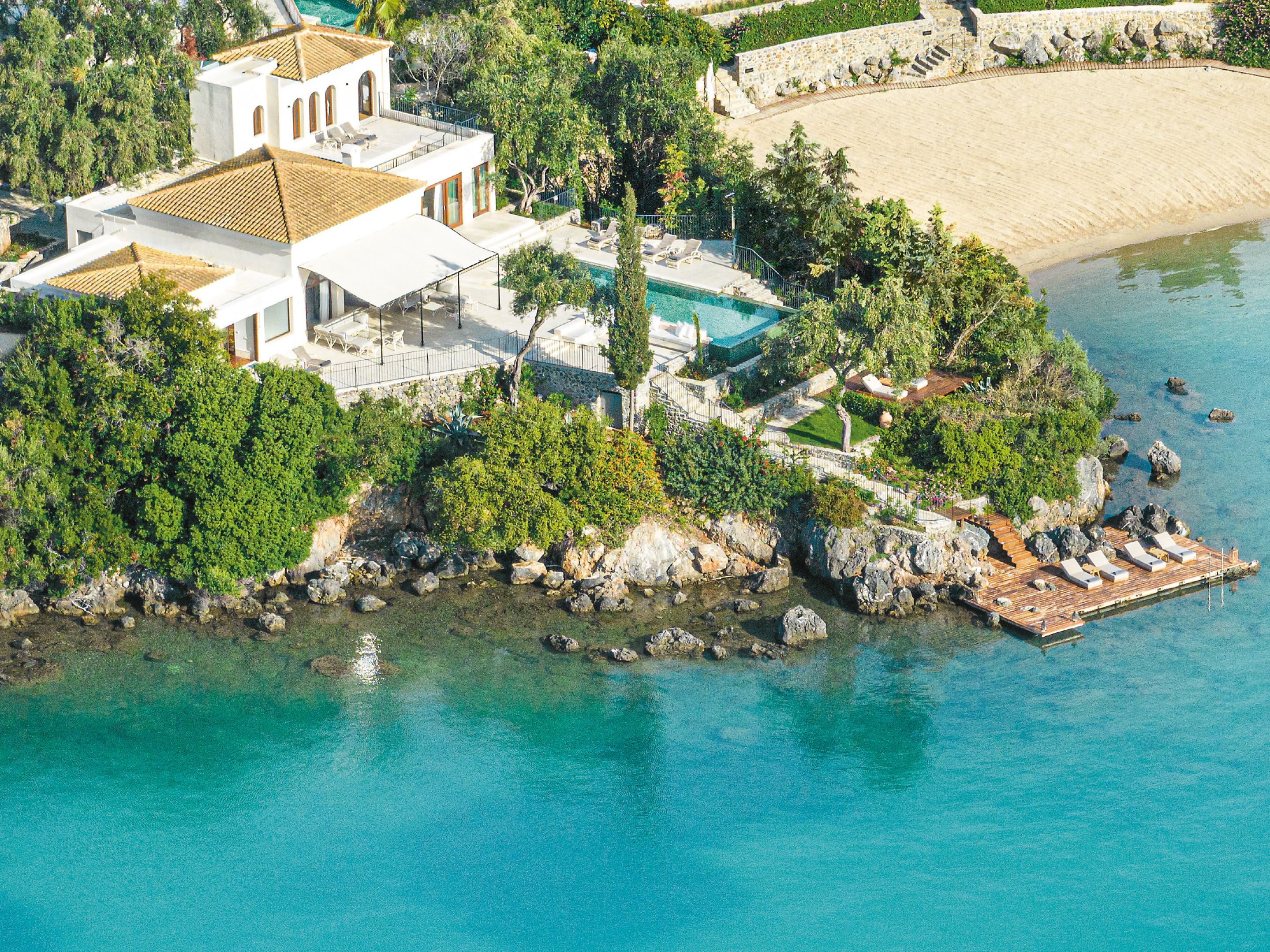 PALAZZO IMPERIALE ON PRIVATE PENINSULA, 4 BEDROOM