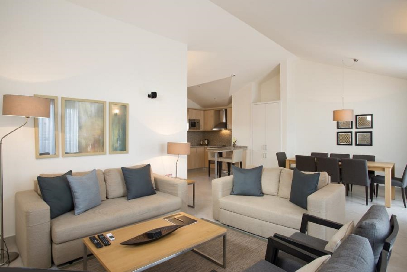 SUPERIOR DUBLEX SUITE 2 BEDROOMS BALCONY OR TERRACE