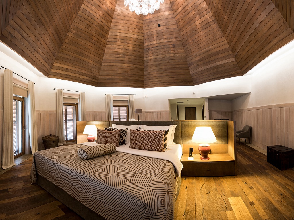 Suite Room