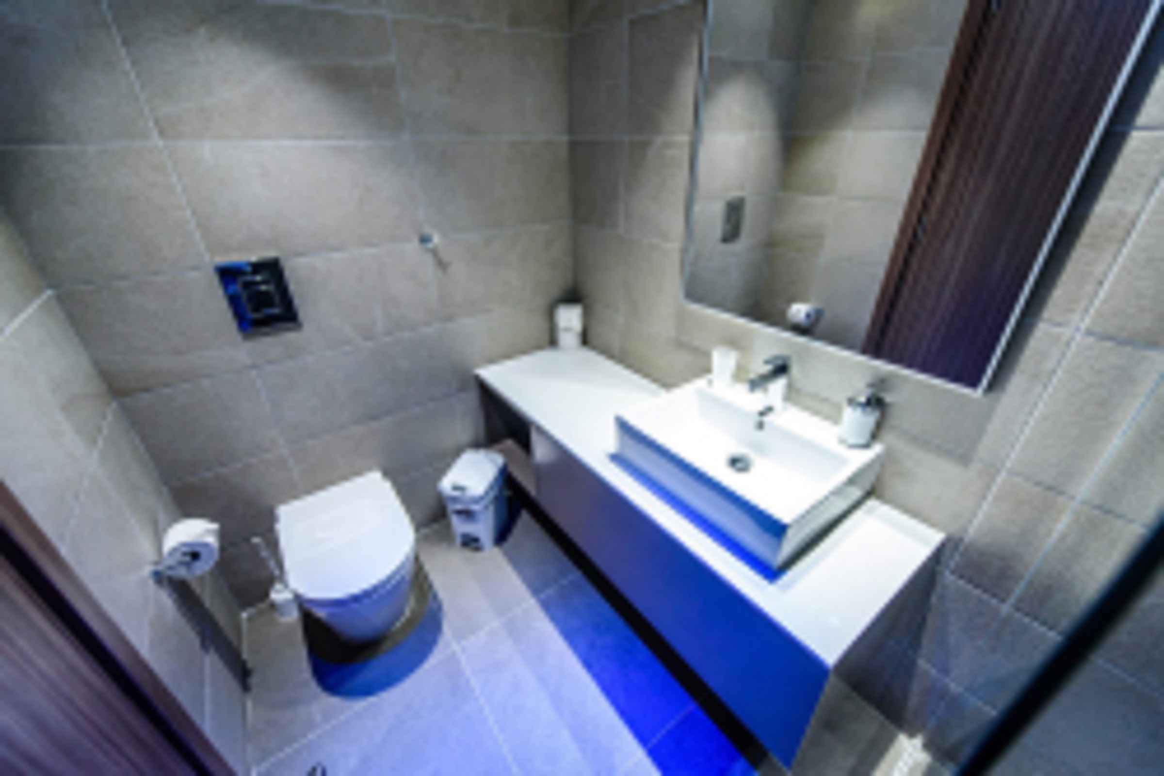 SINGLE USE STANDARD ROOM (POOL VIEW, BALCONY)