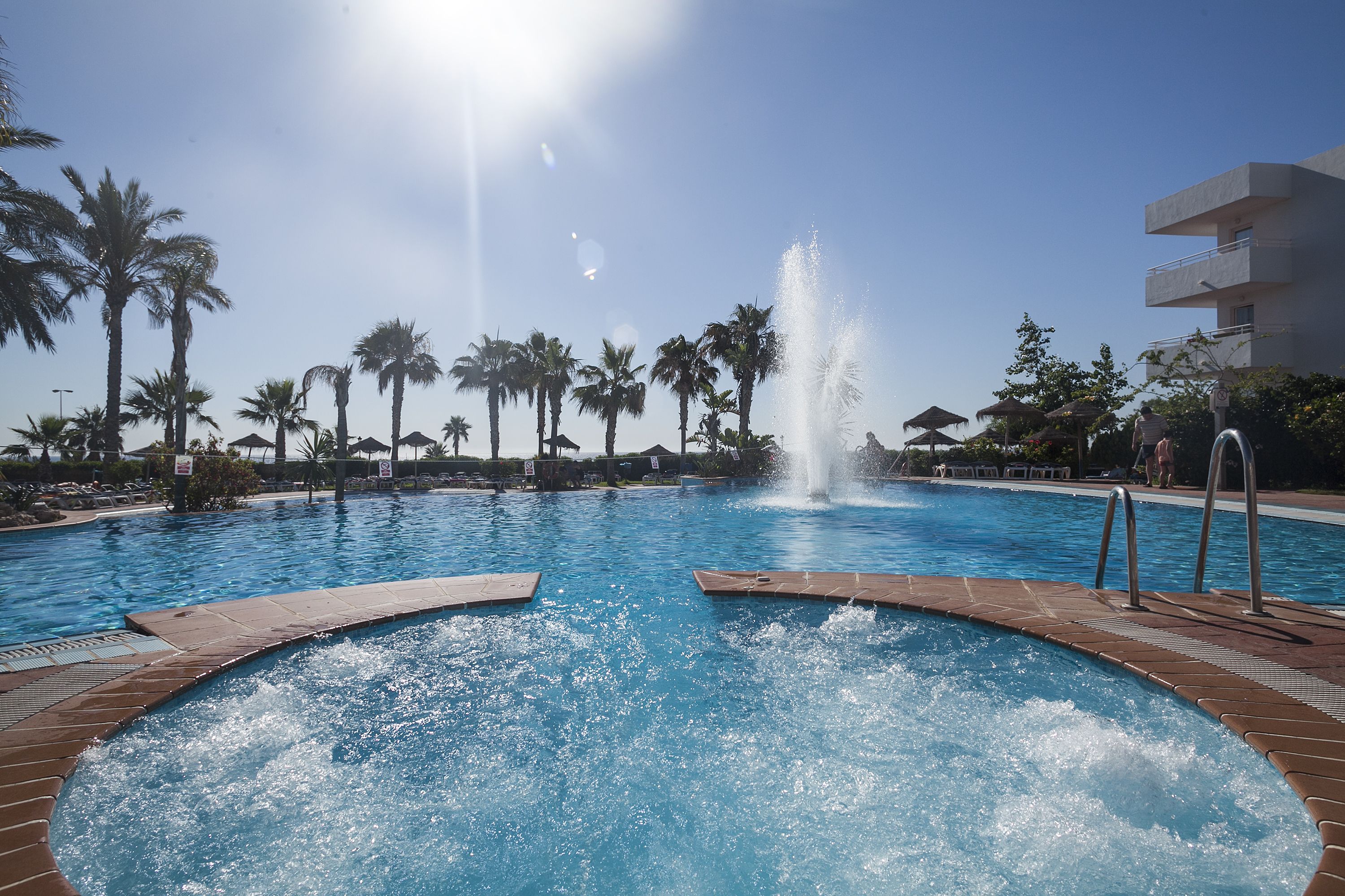 Piscina deschisă