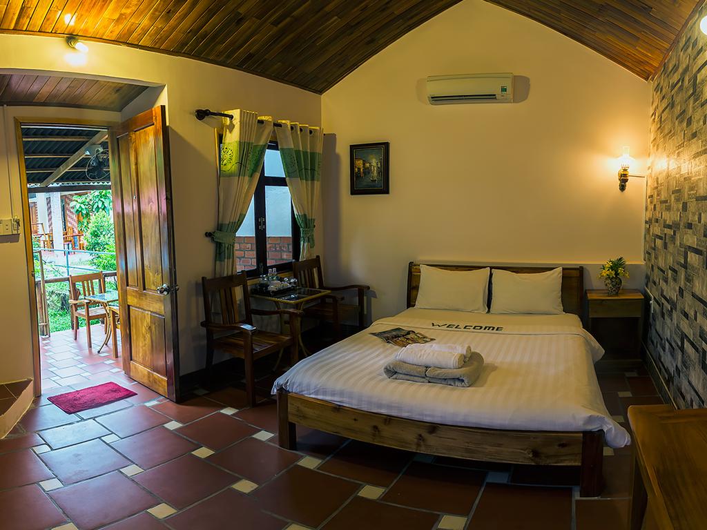 STANDARD DOUBLE ROOM