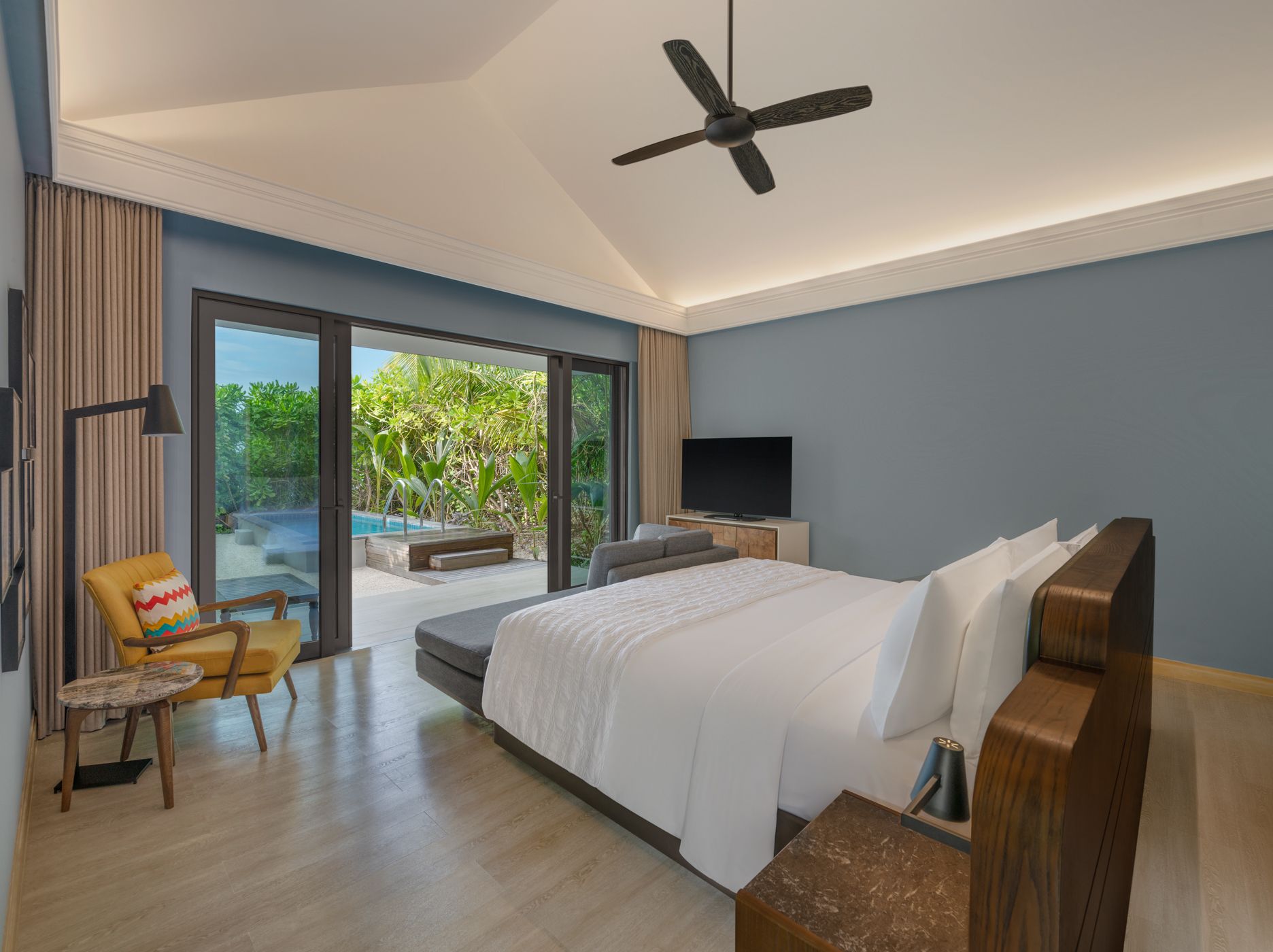 Beach Villa With Pool