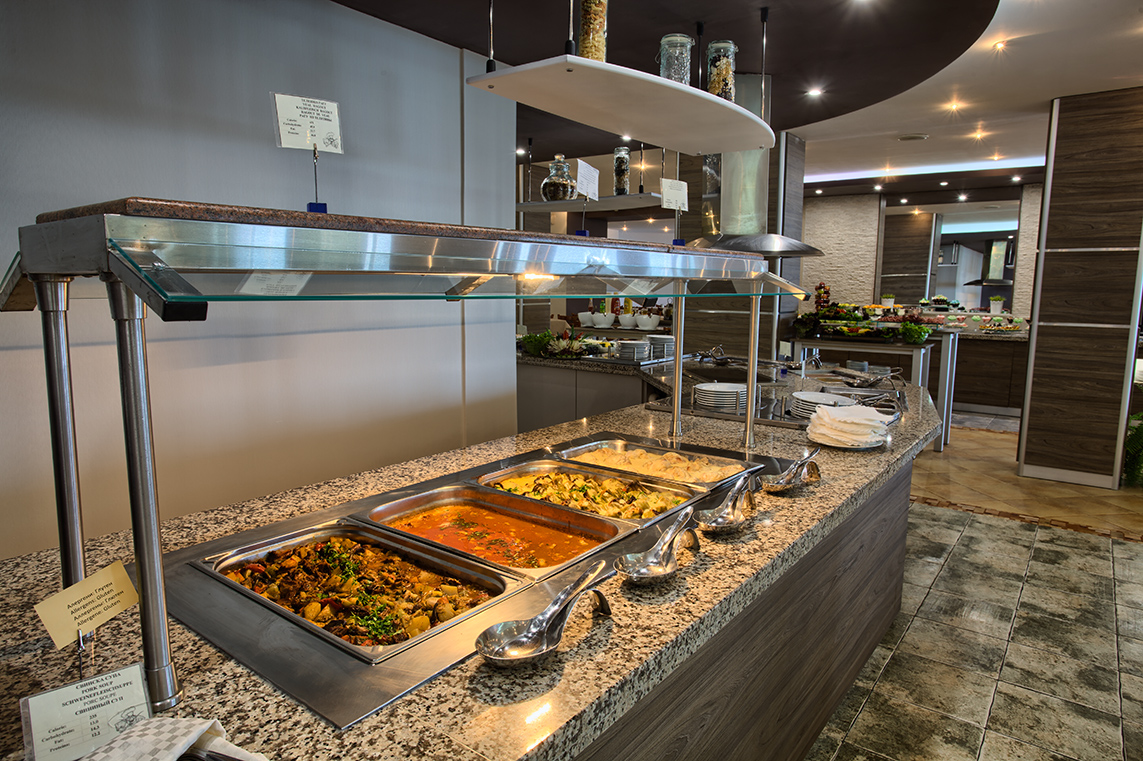 MAIN RESTAURANT