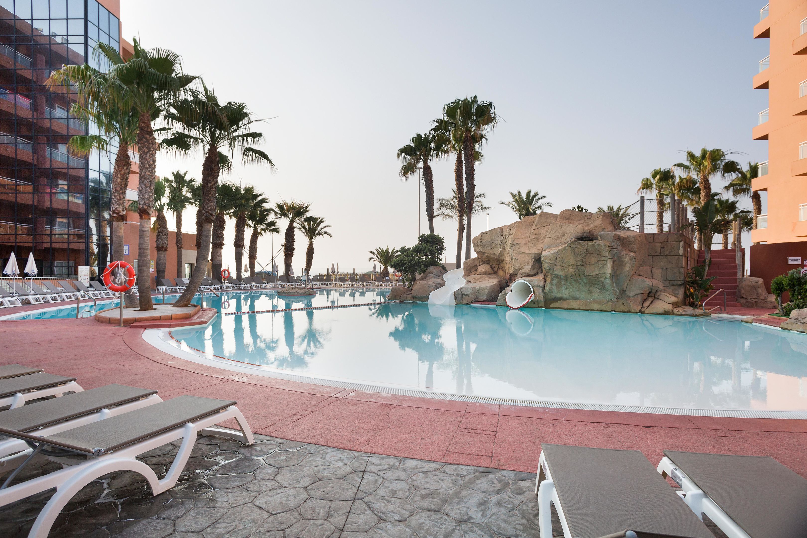 Piscina deschisă