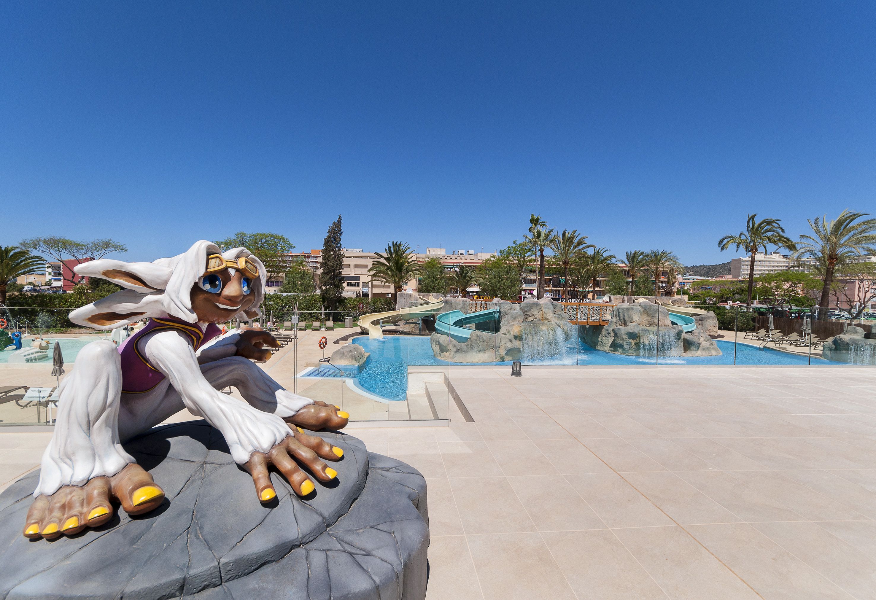 Piscina deschisă