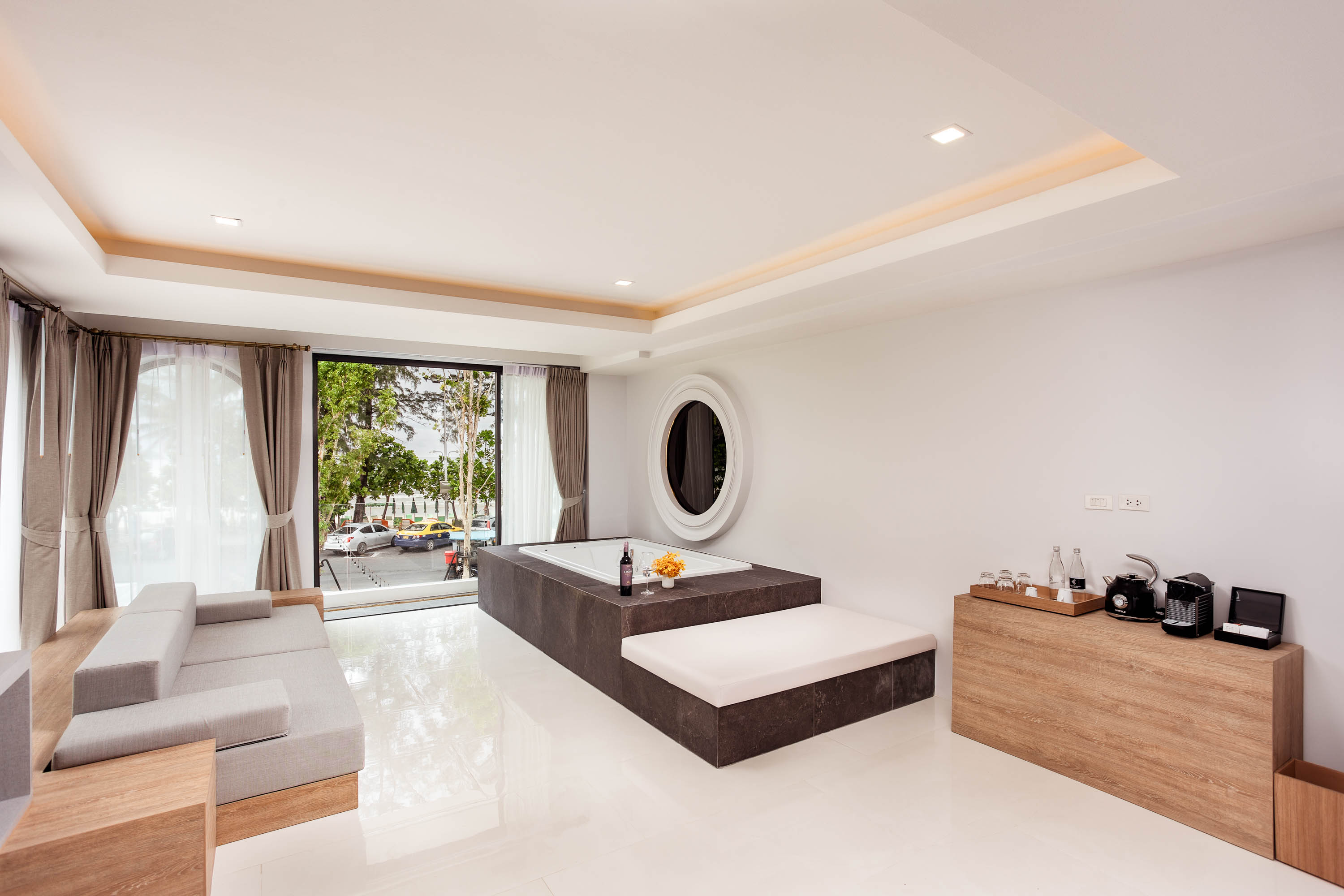 Oceanfront Suite