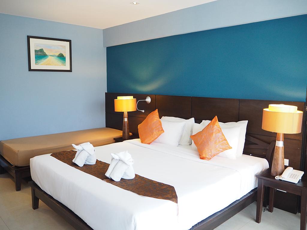 Grand Deluxe Room