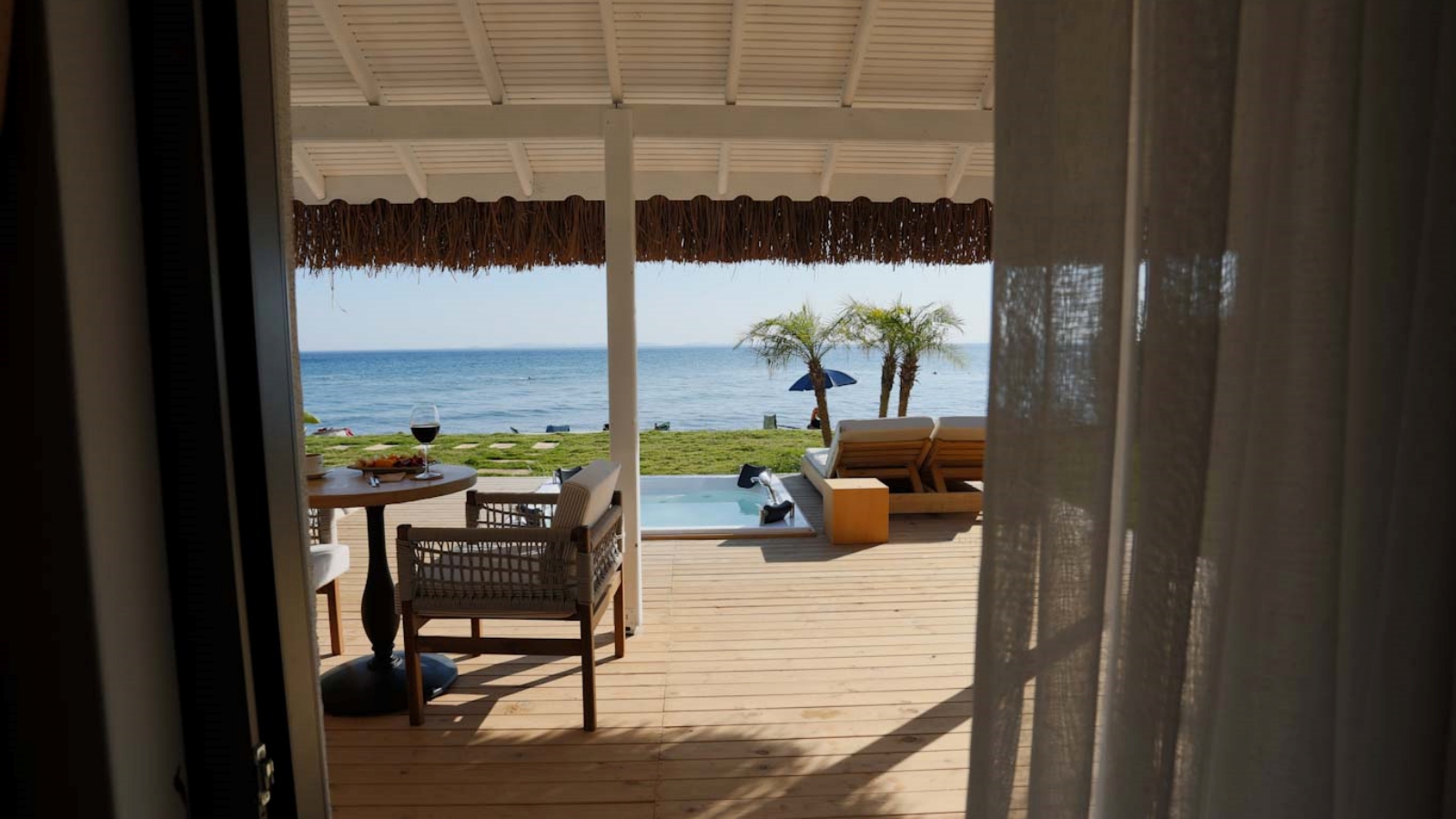 DELUXE VILLA